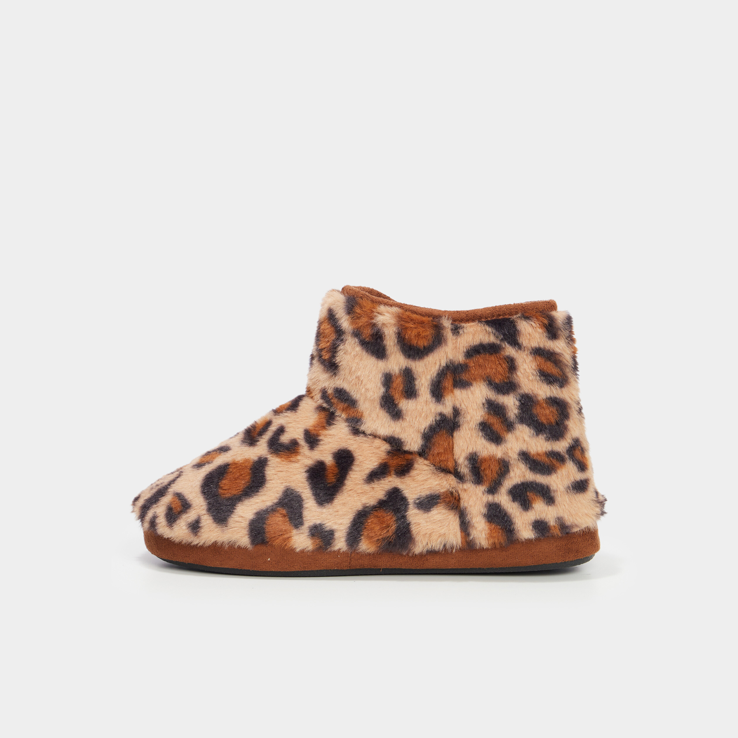 Chaussons forme bottines fourr&eacute;es noir femme