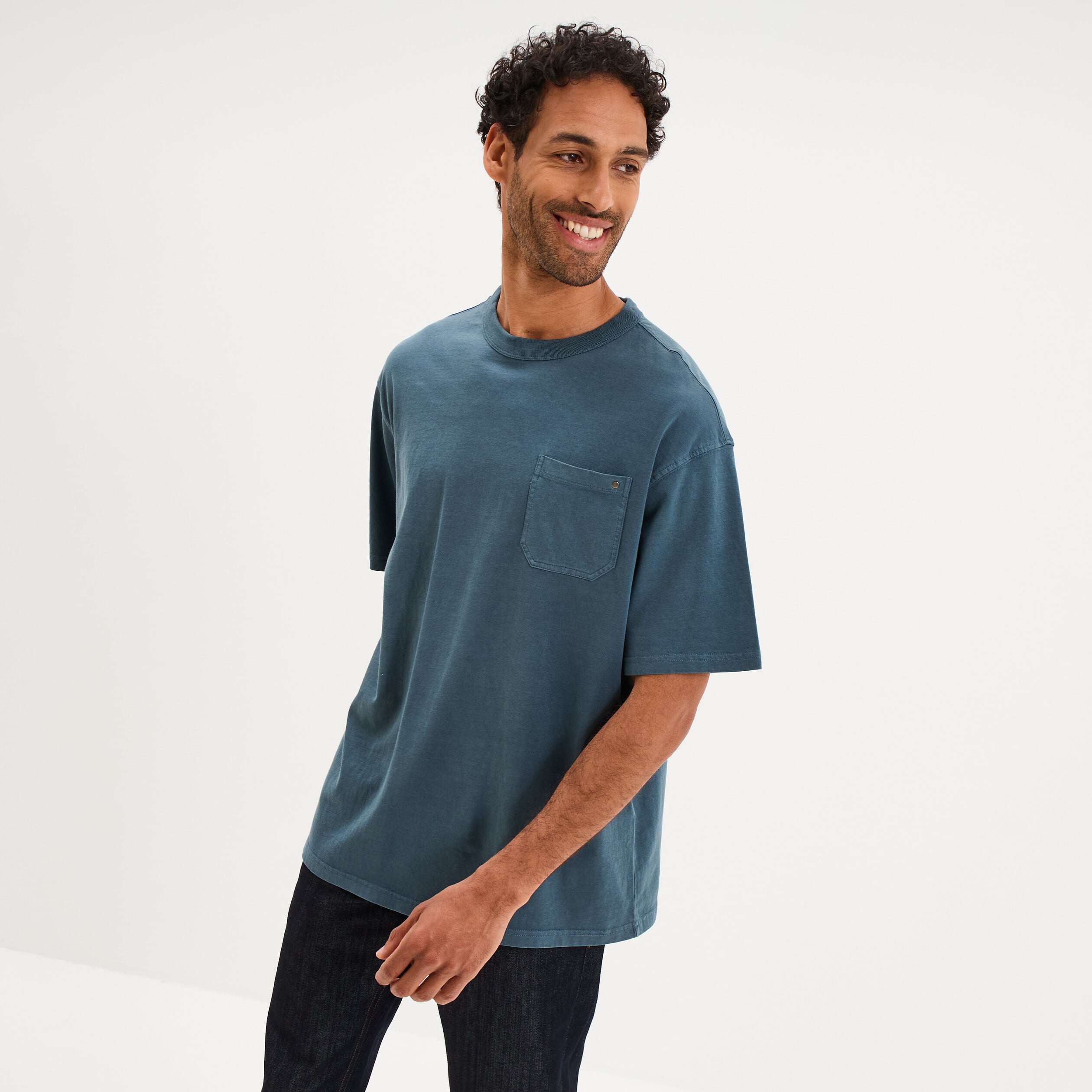 T-shirt droit col rond 1 poche coton vert fonc&eacute; homme