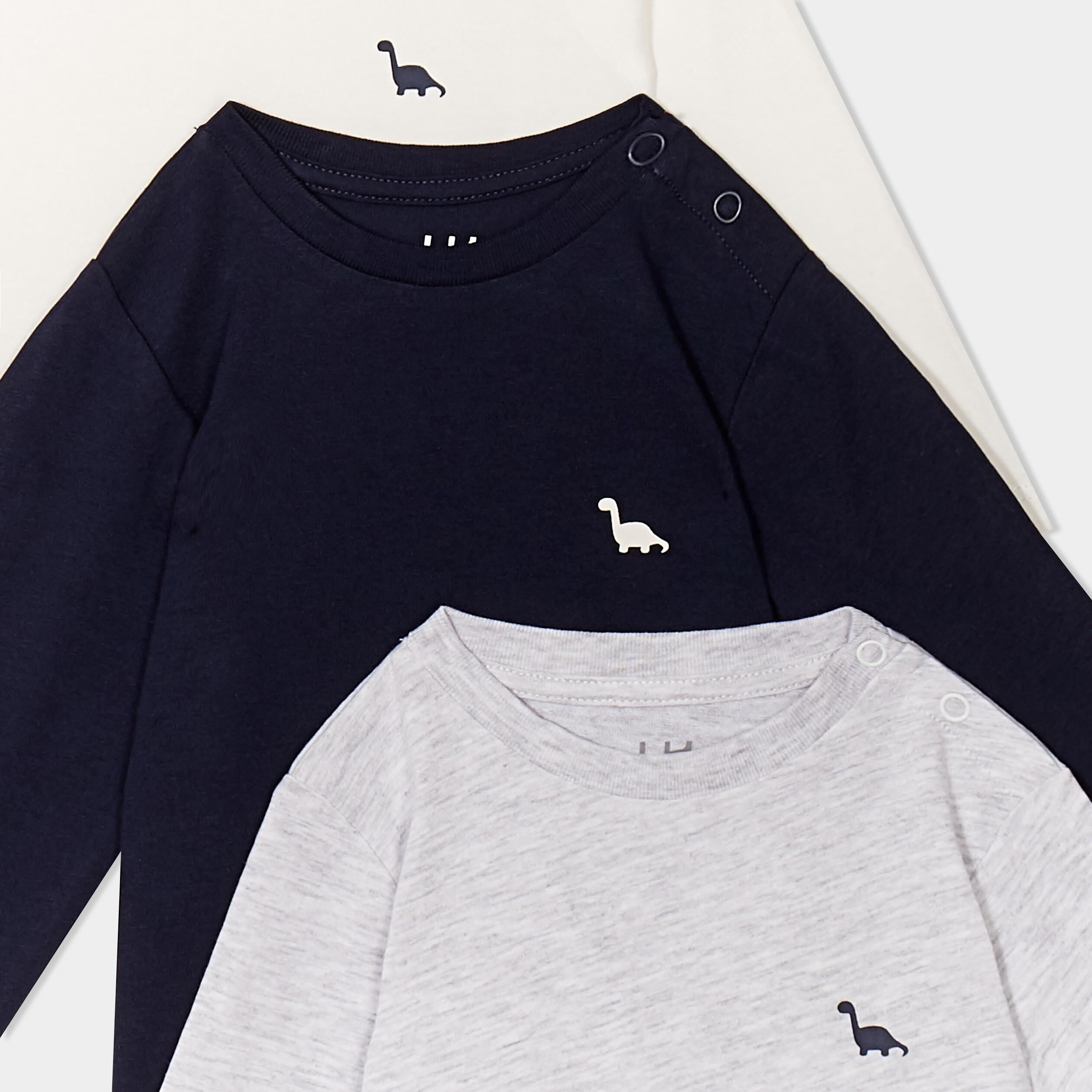 lot 3 t shirts manches longues coton blanc bebeg Lot 3 t-shirts manches longues coton blanc bébé garçon