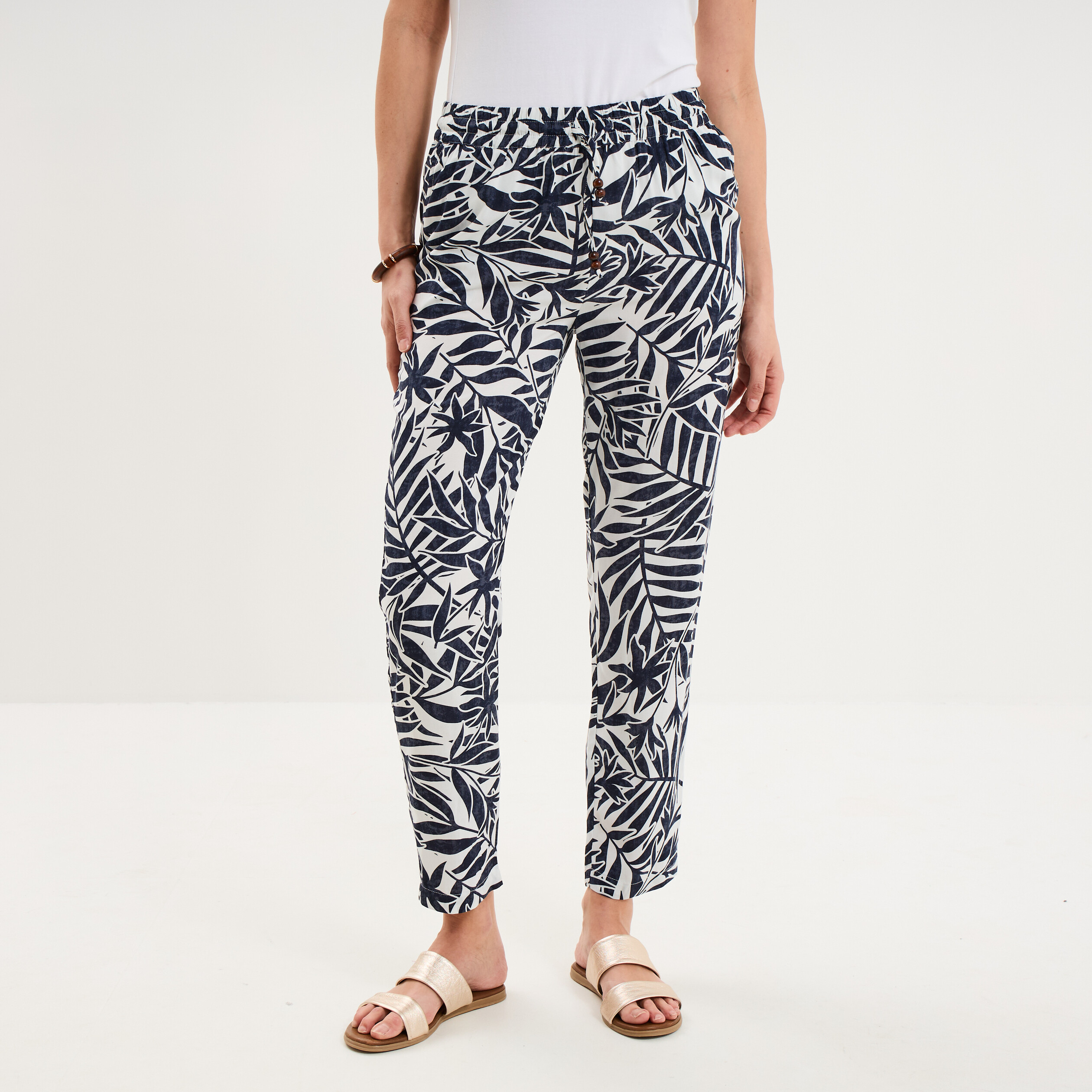 Pantalon cigarette fluide &agrave; ceinture ecru femme