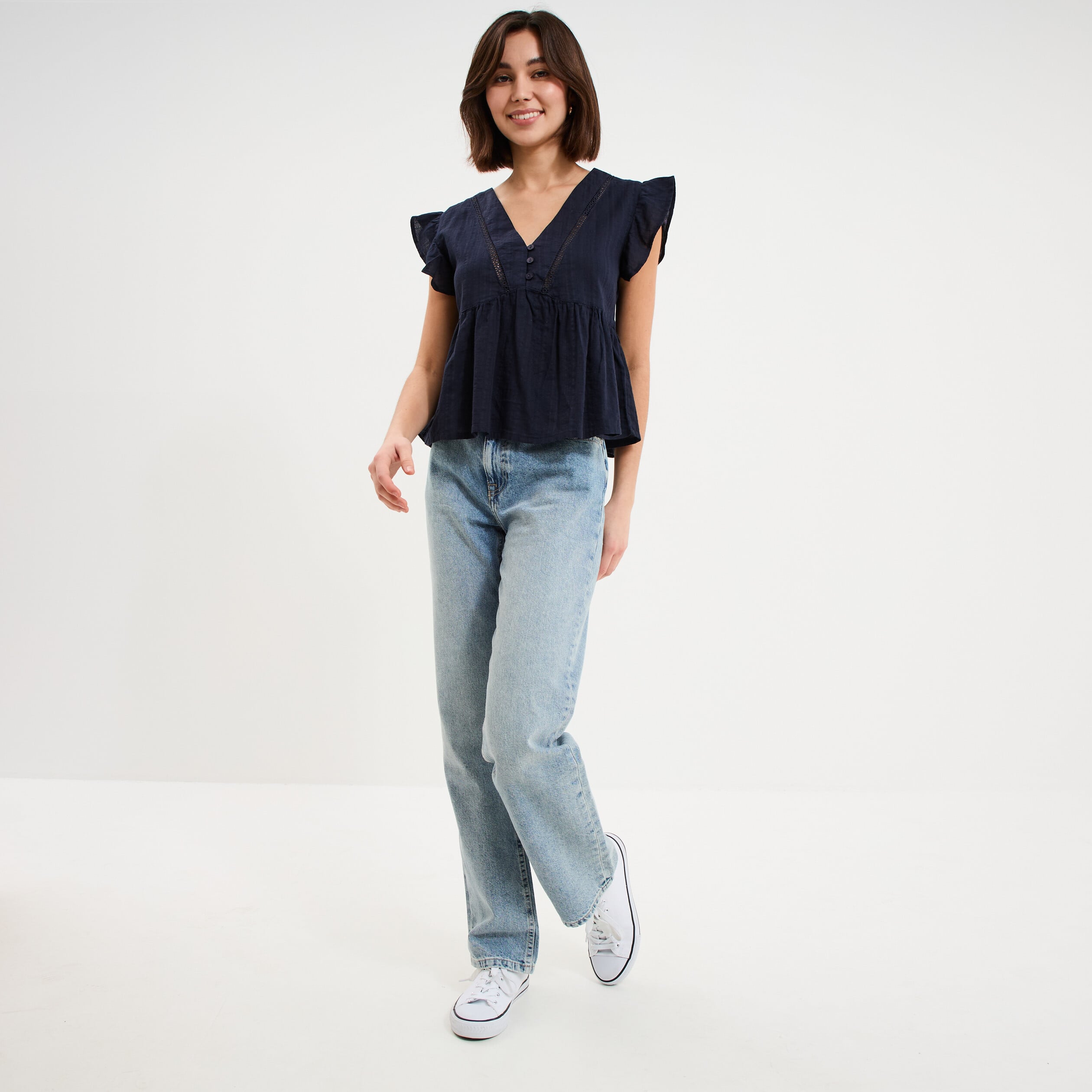 Blouse manches volants col en V coton bleu fonc&eacute; femme