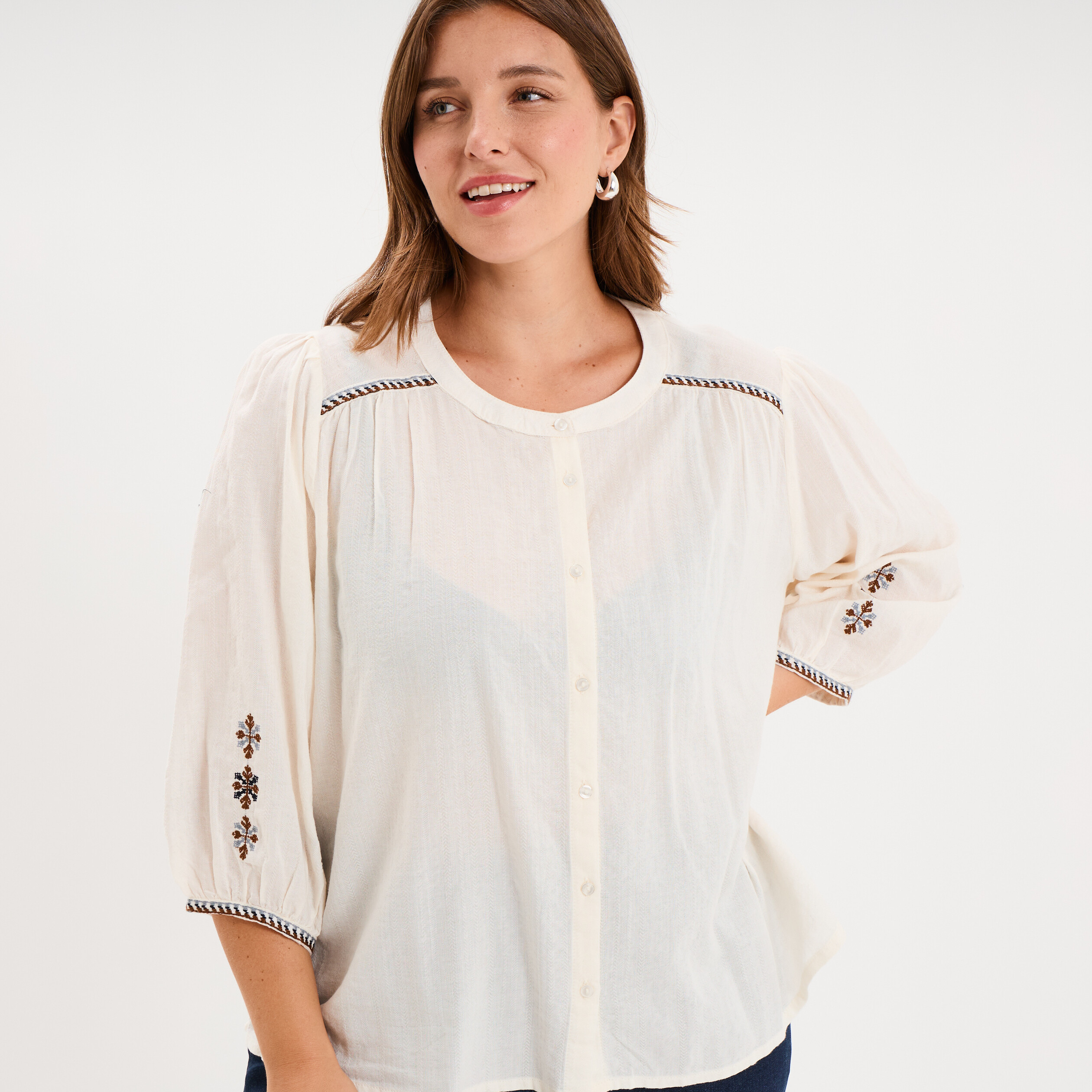 Blouse brod&eacute;e manches bouffantes 3/4 ecru femme grande taille