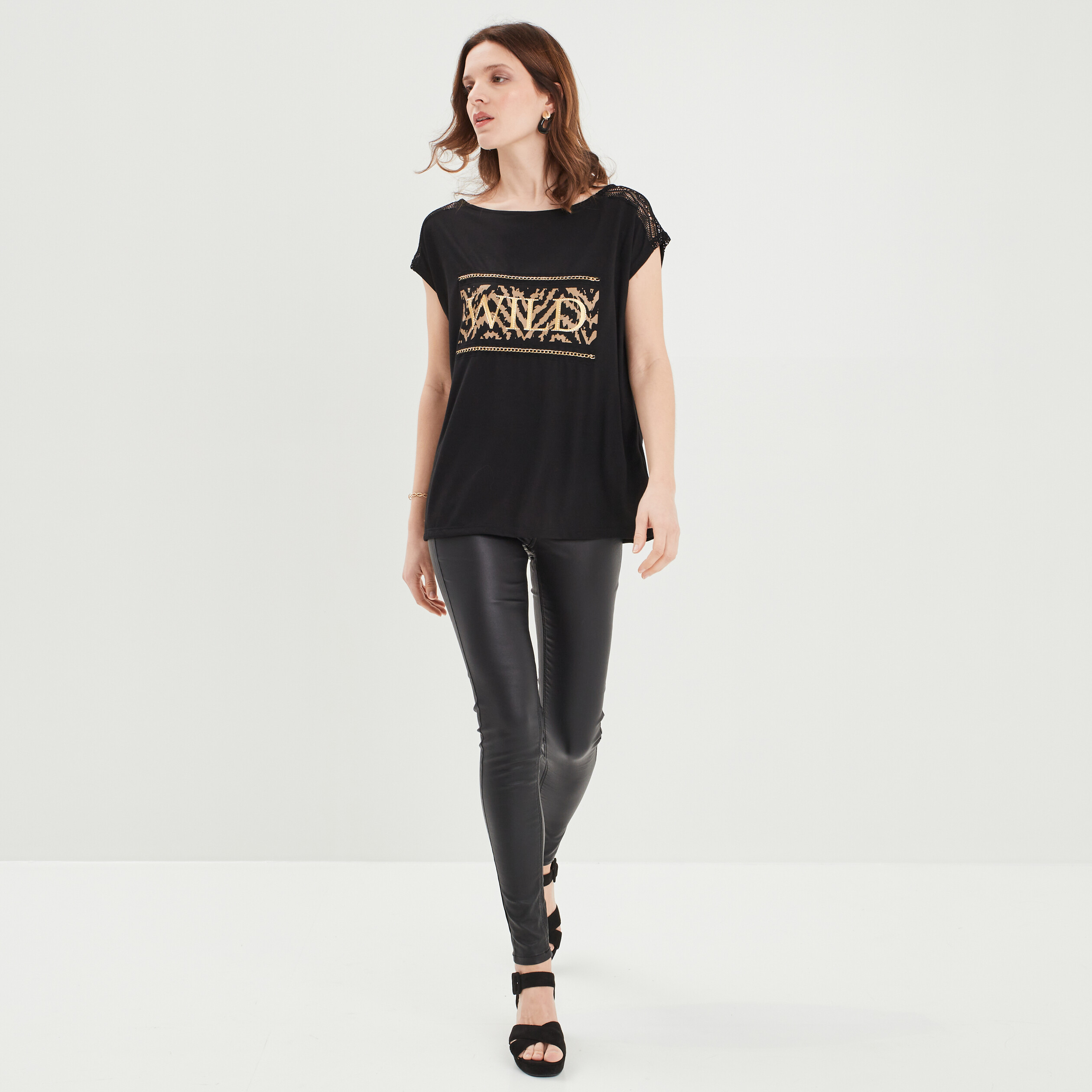 T-shirt manches courtes détails dentelle noir femme