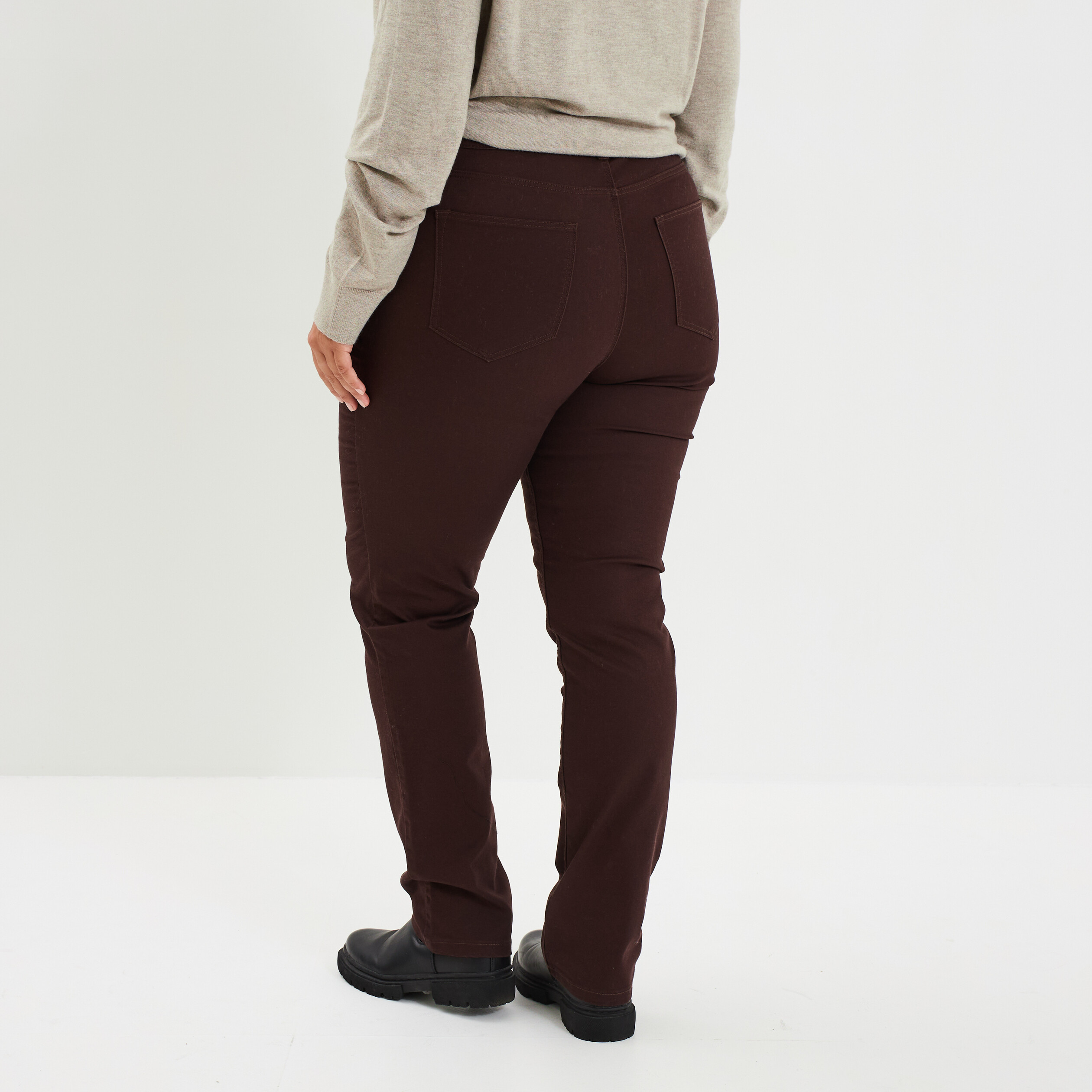 pantalon straight taille haute modavista marron fonce femmegt Pantalon straight taille haute Modavista marron foncé femme grande taille