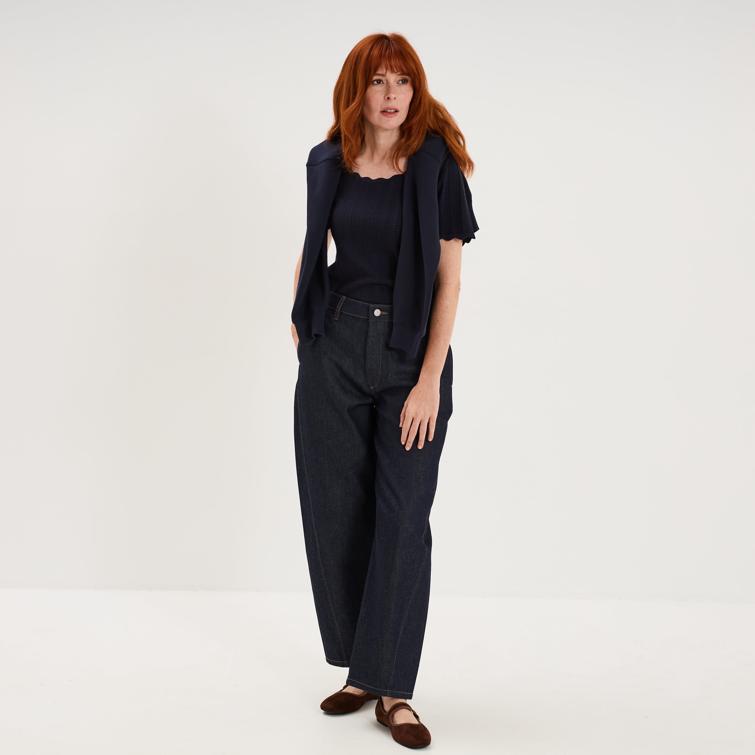 Pull col rond textur&eacute; manches courtes bleu fonc&eacute; femme
