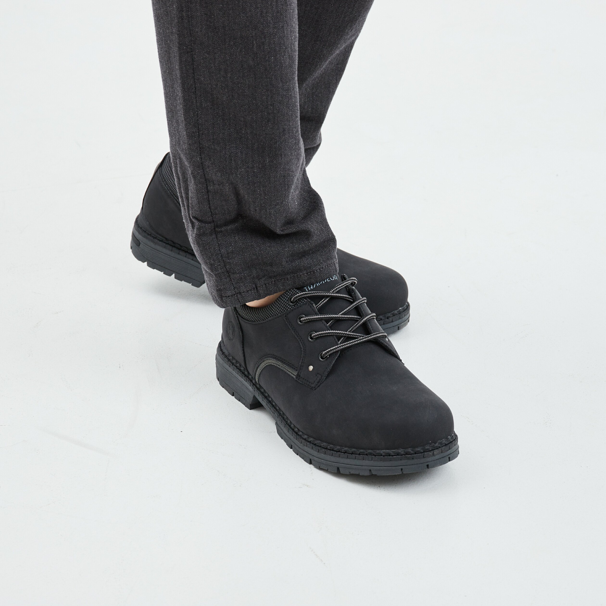 Derbies à lacets semelle crantée noir homme