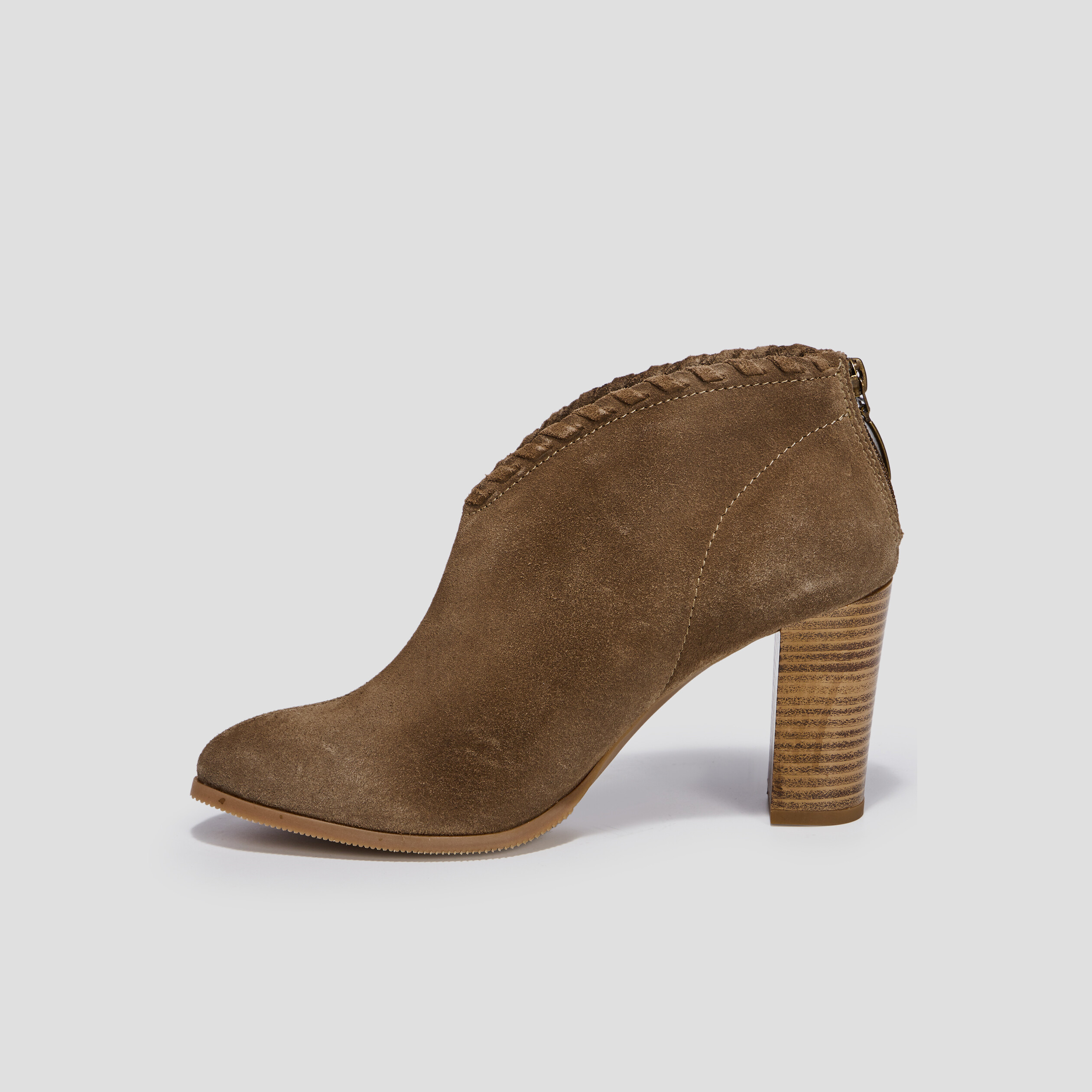 bottines a talons en cuir taupe femme Bottines à talons en cuir taupe femme
