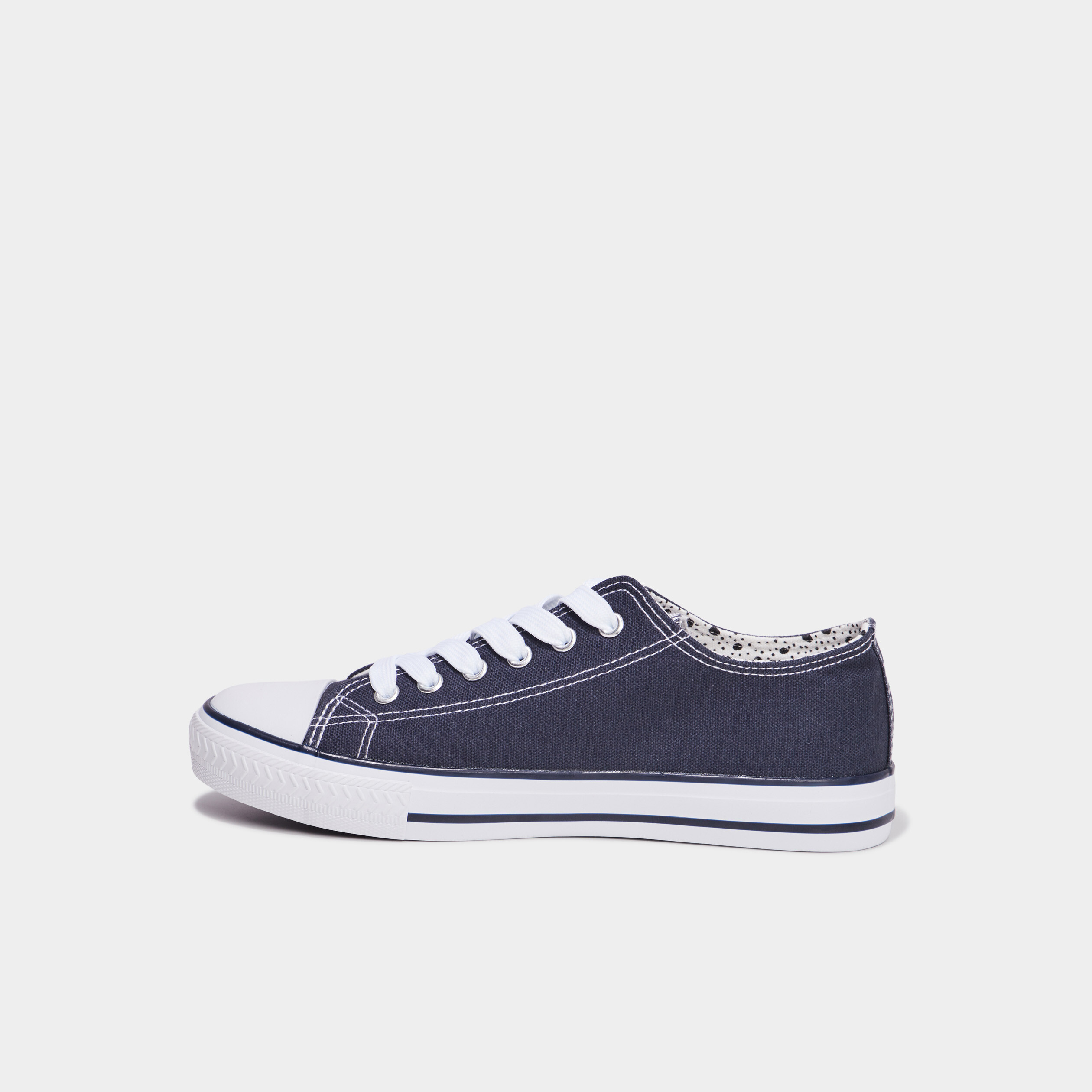 Tennis en toile à lacets bleu marine femme