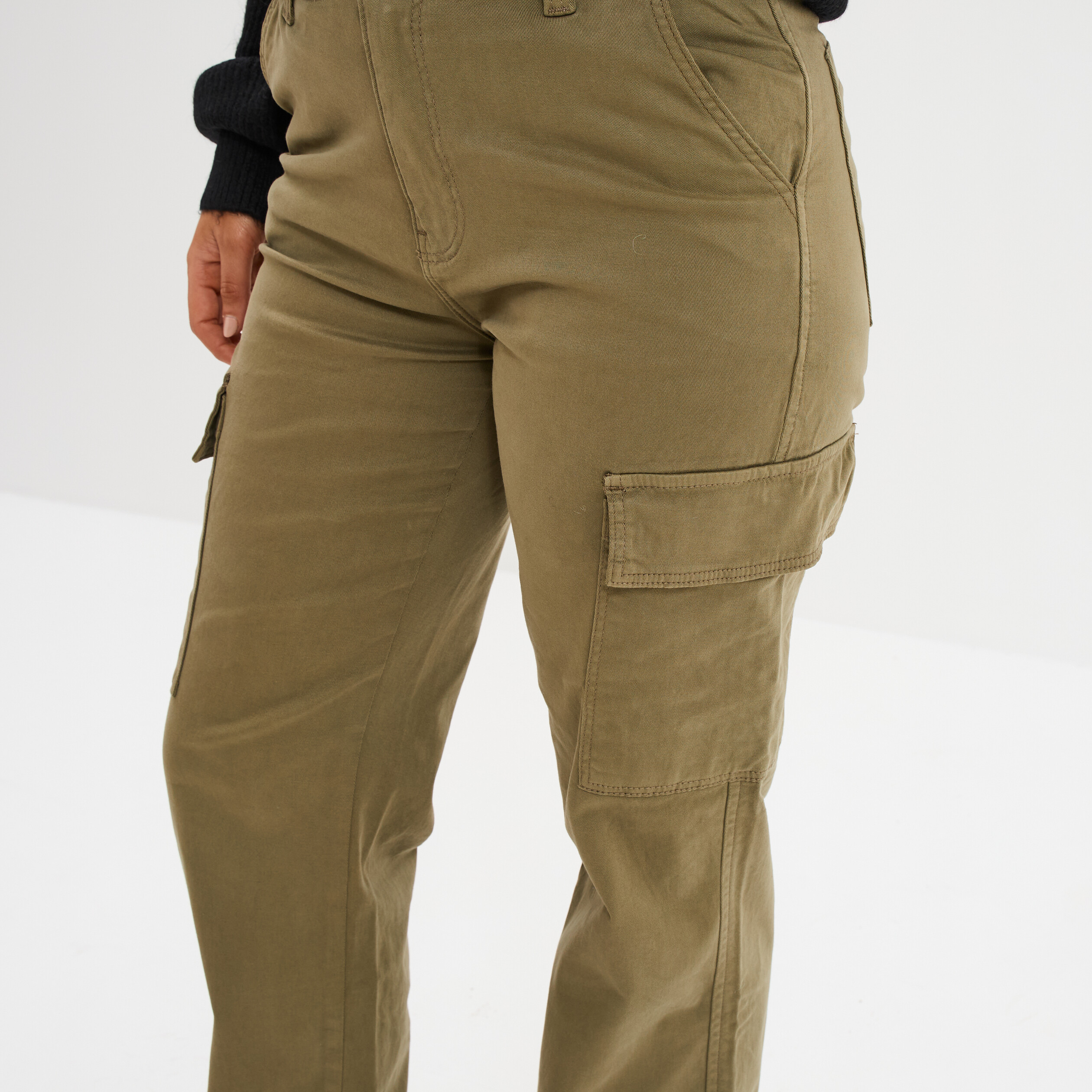 Pantalon cargo droit vert kaki femme