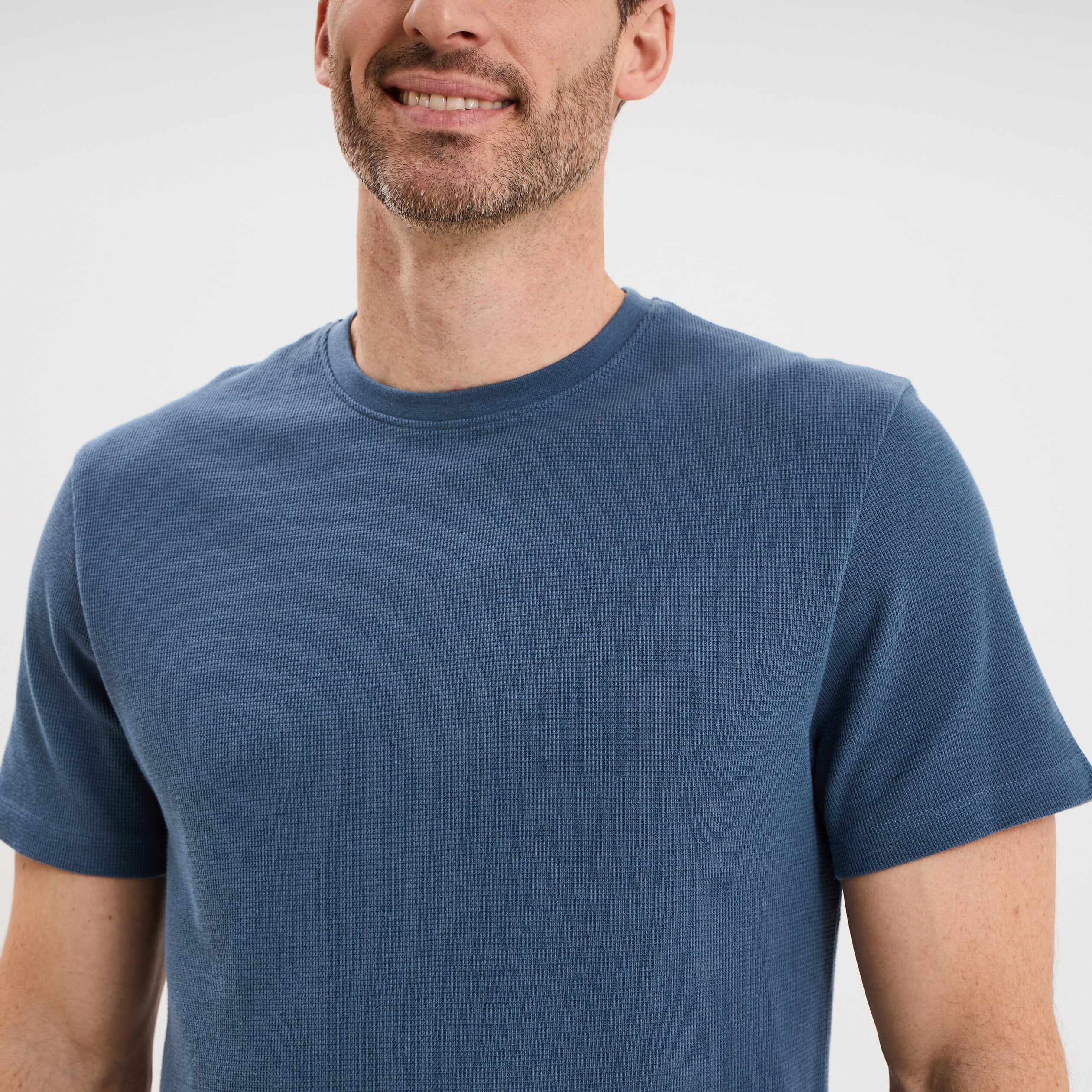 T-shirt textur&eacute; droit col rond coton bleu gris homme