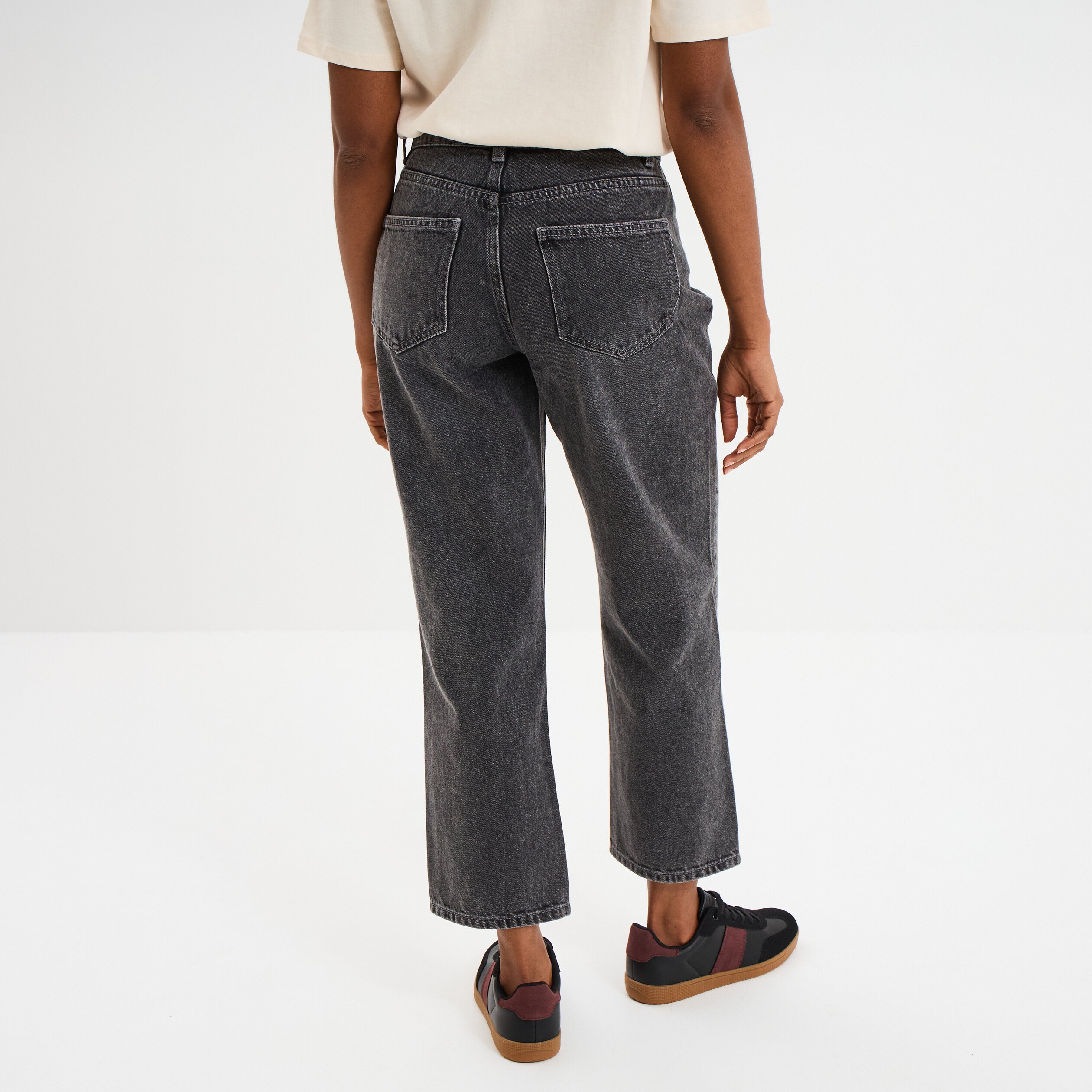jeans droit 78eme coton denim gris femme Jeans droit 7/8ème coton denim gris femme