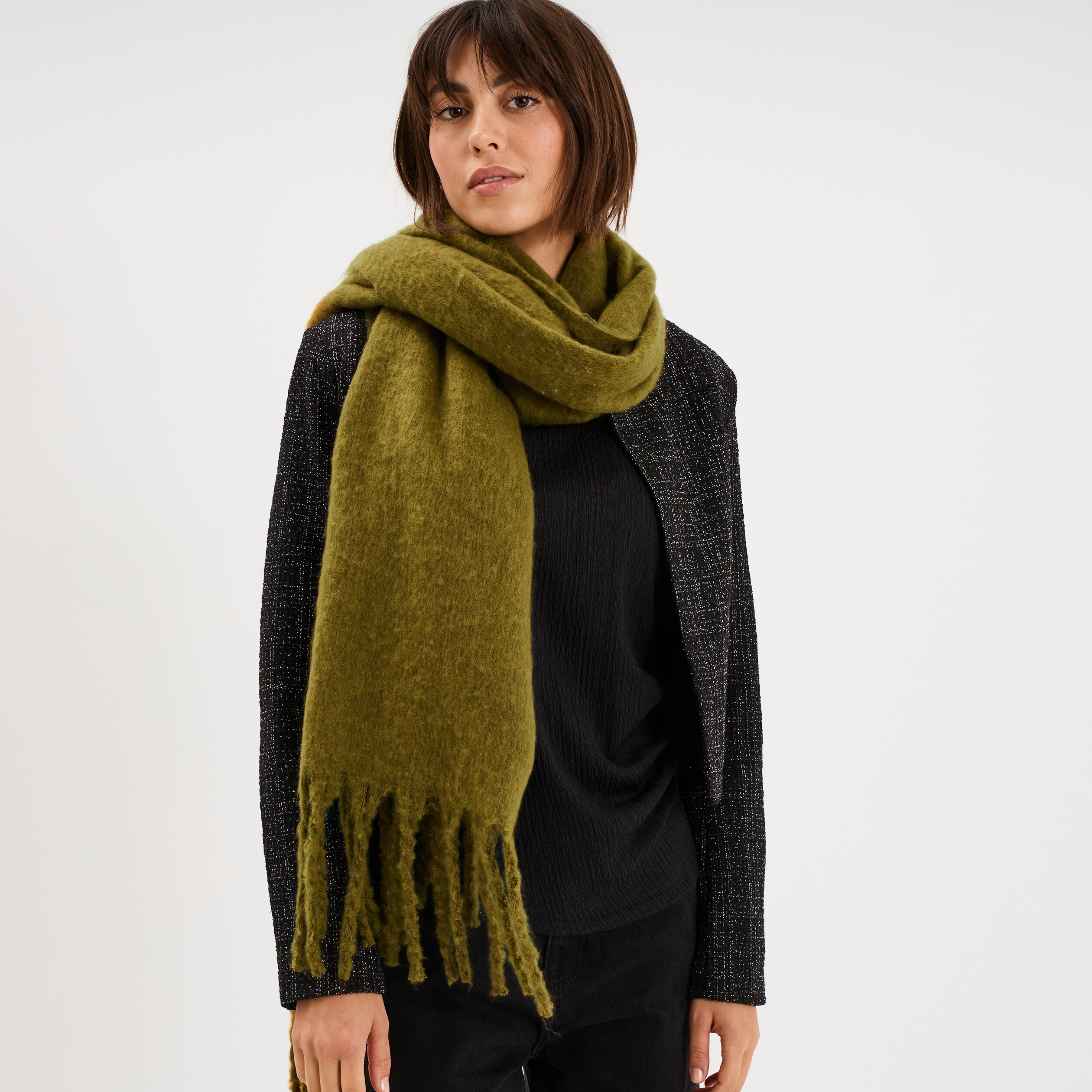 &Eacute;charpe &agrave; franges vert olive femme