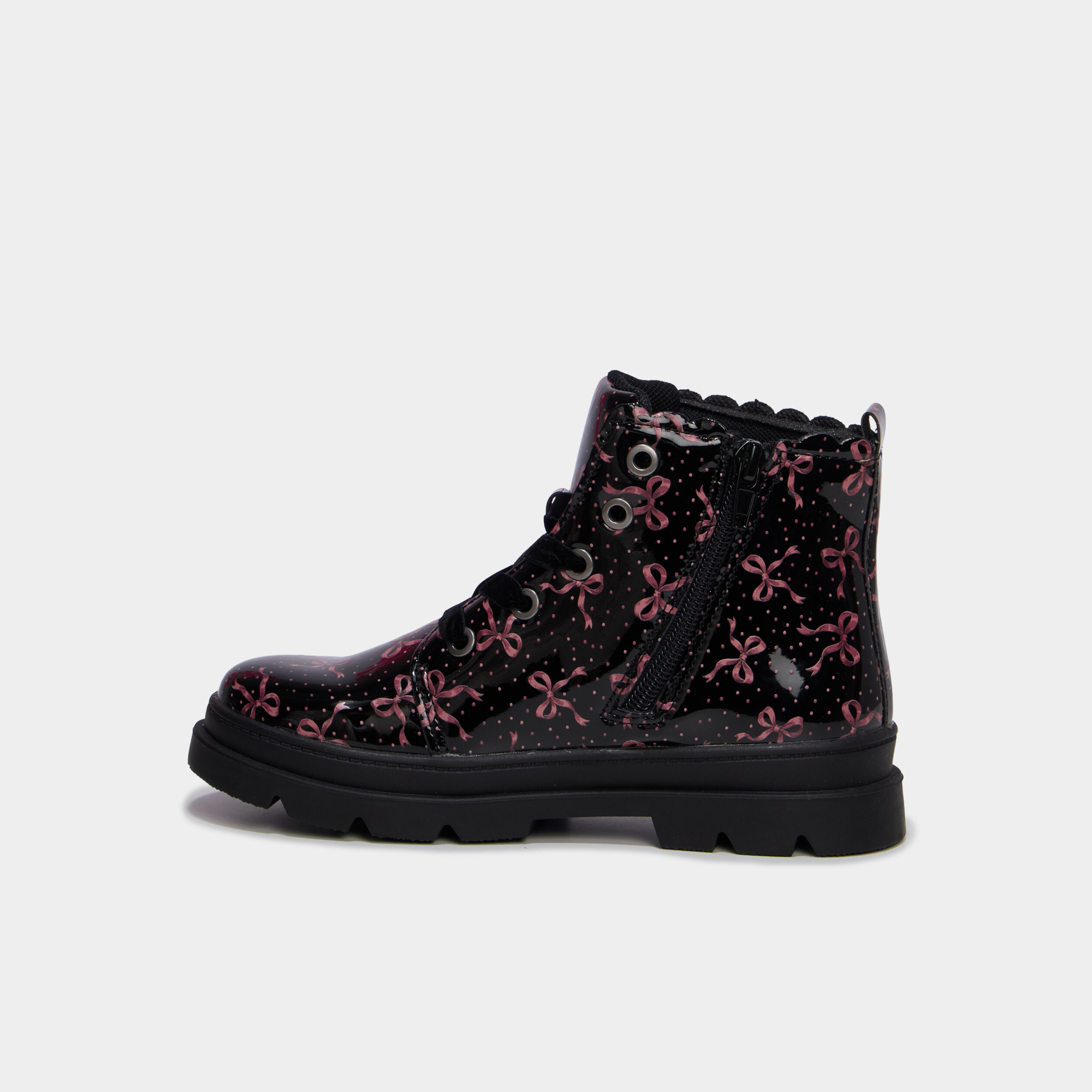 Boots vernies crant&eacute;es noir fille