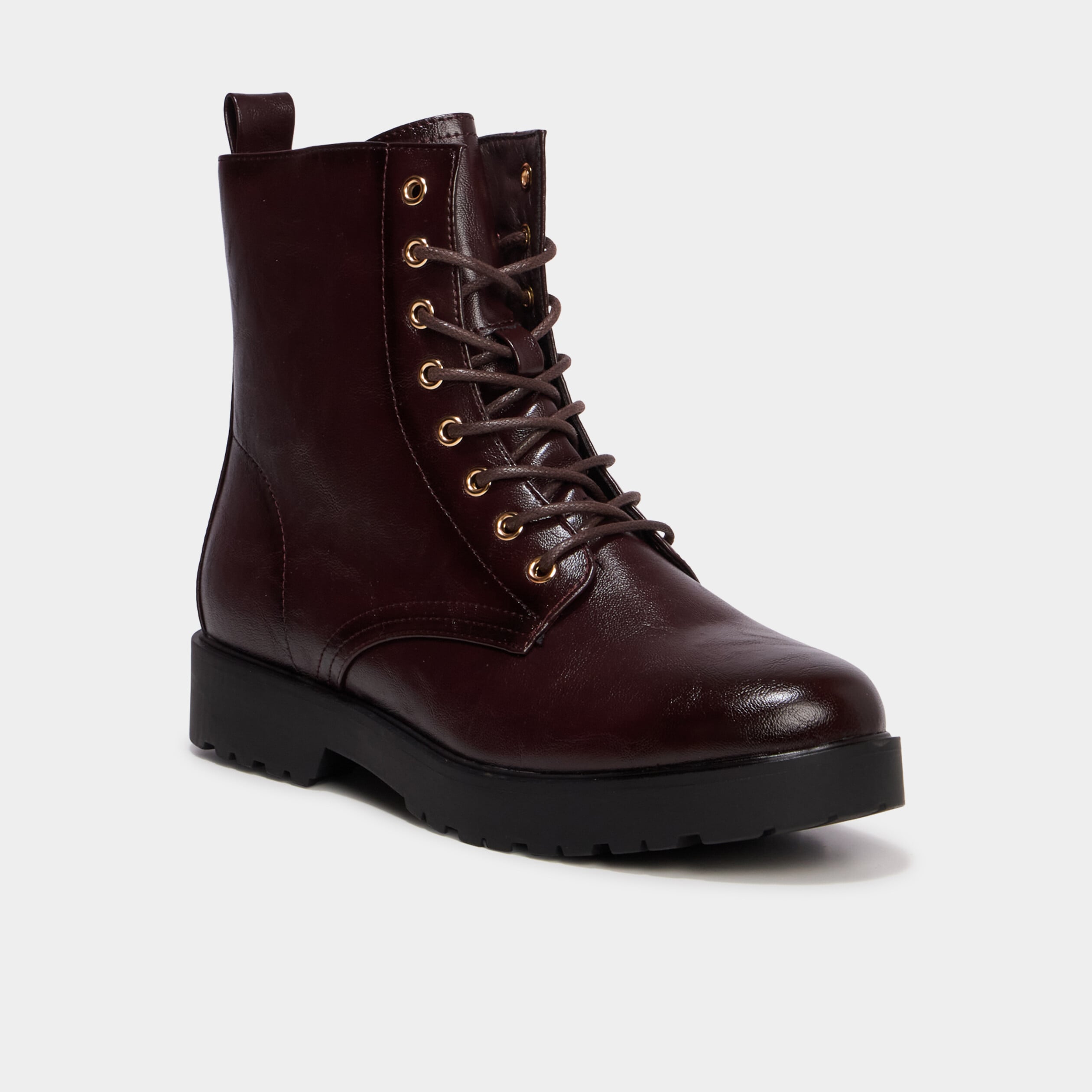 Boots &agrave; lacets talons bordeaux femme