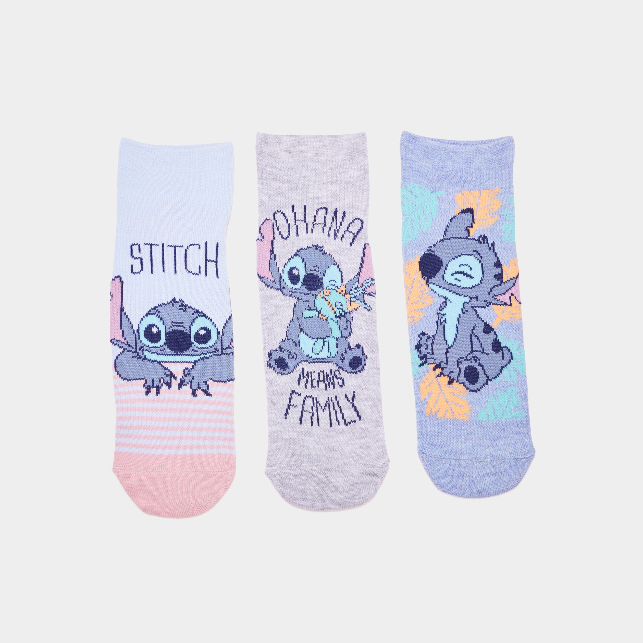 lot 3 paires chaussettes stitch multicolore fille Lot 3 paires chaussettes Stitch multicolore fille