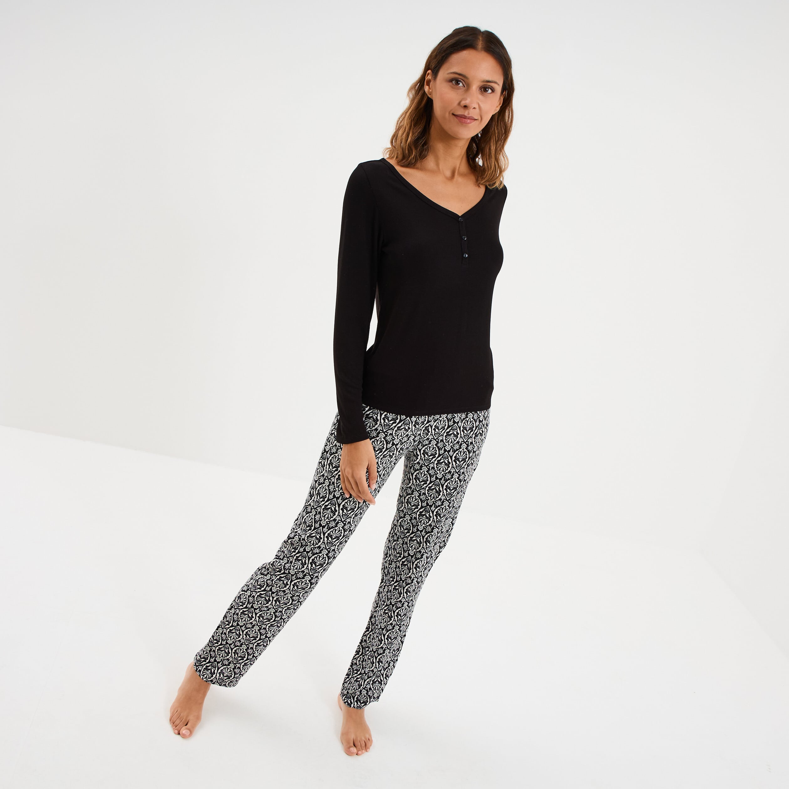 Ensemble pyjama manches longues 2 pi&egrave;ces noir femme
