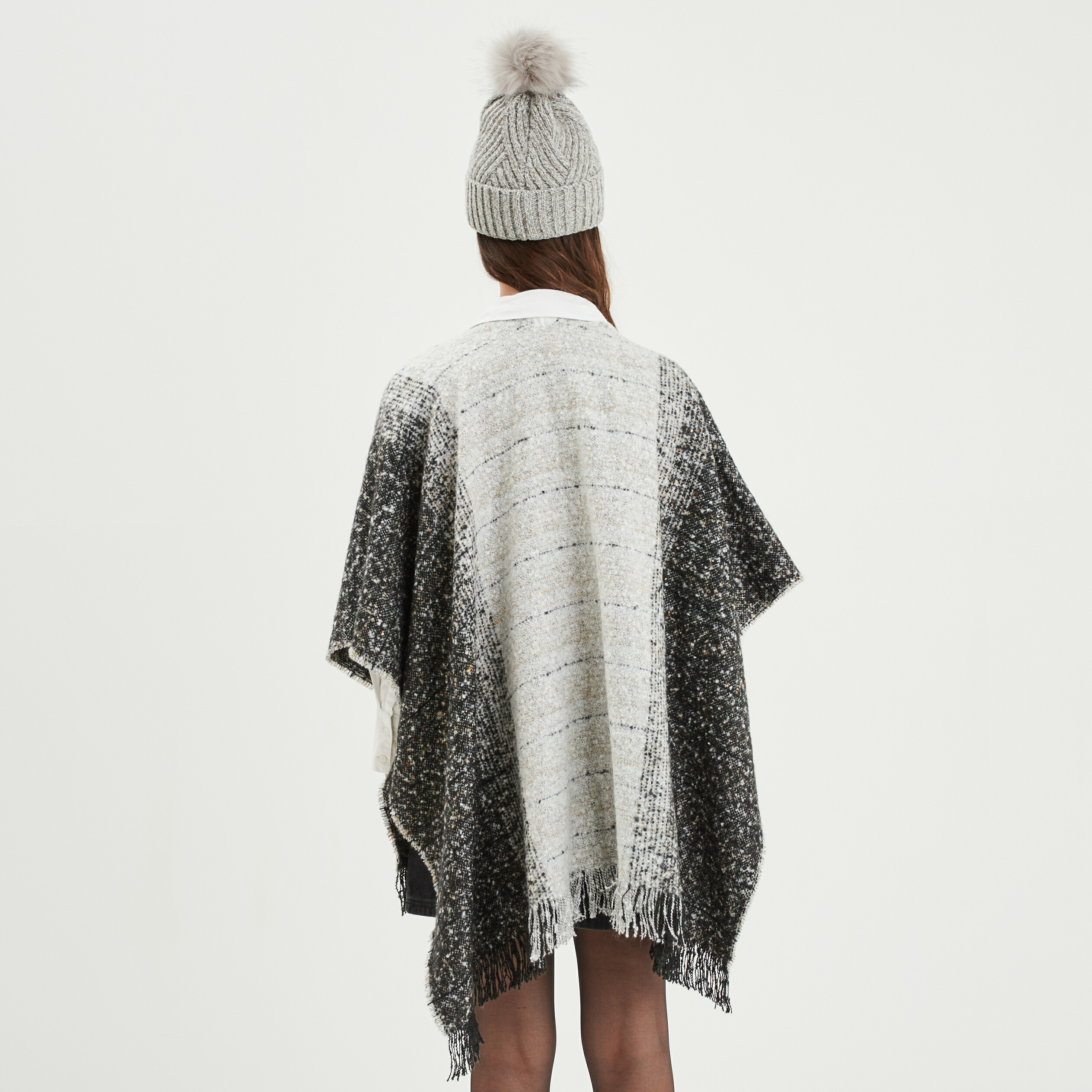 Poncho Femme à Capuche Avec Rayures Et Franges - Chaud Et Élégant - Taille Unique S-L - 8