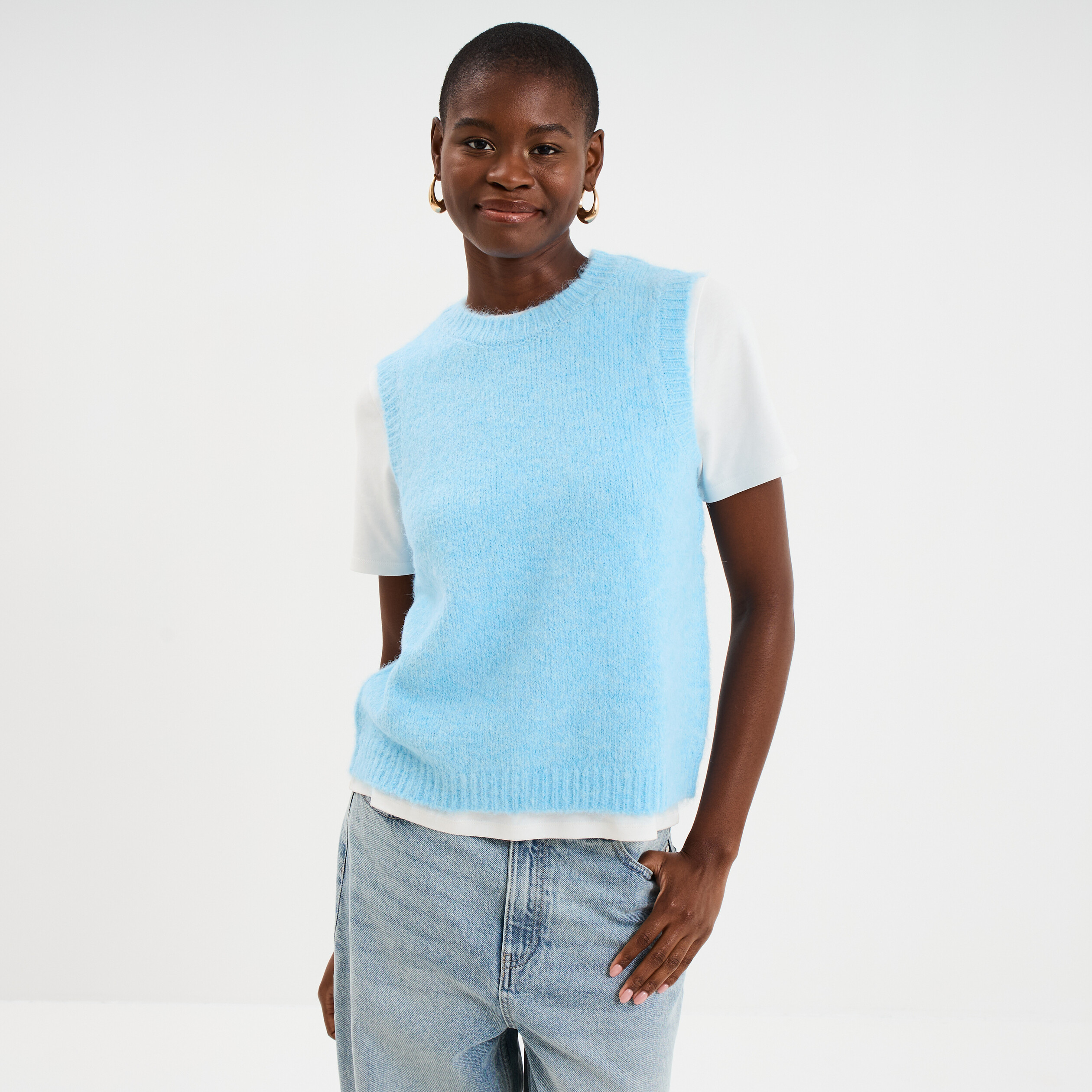 Pull sans manches col rond bleu clair femme