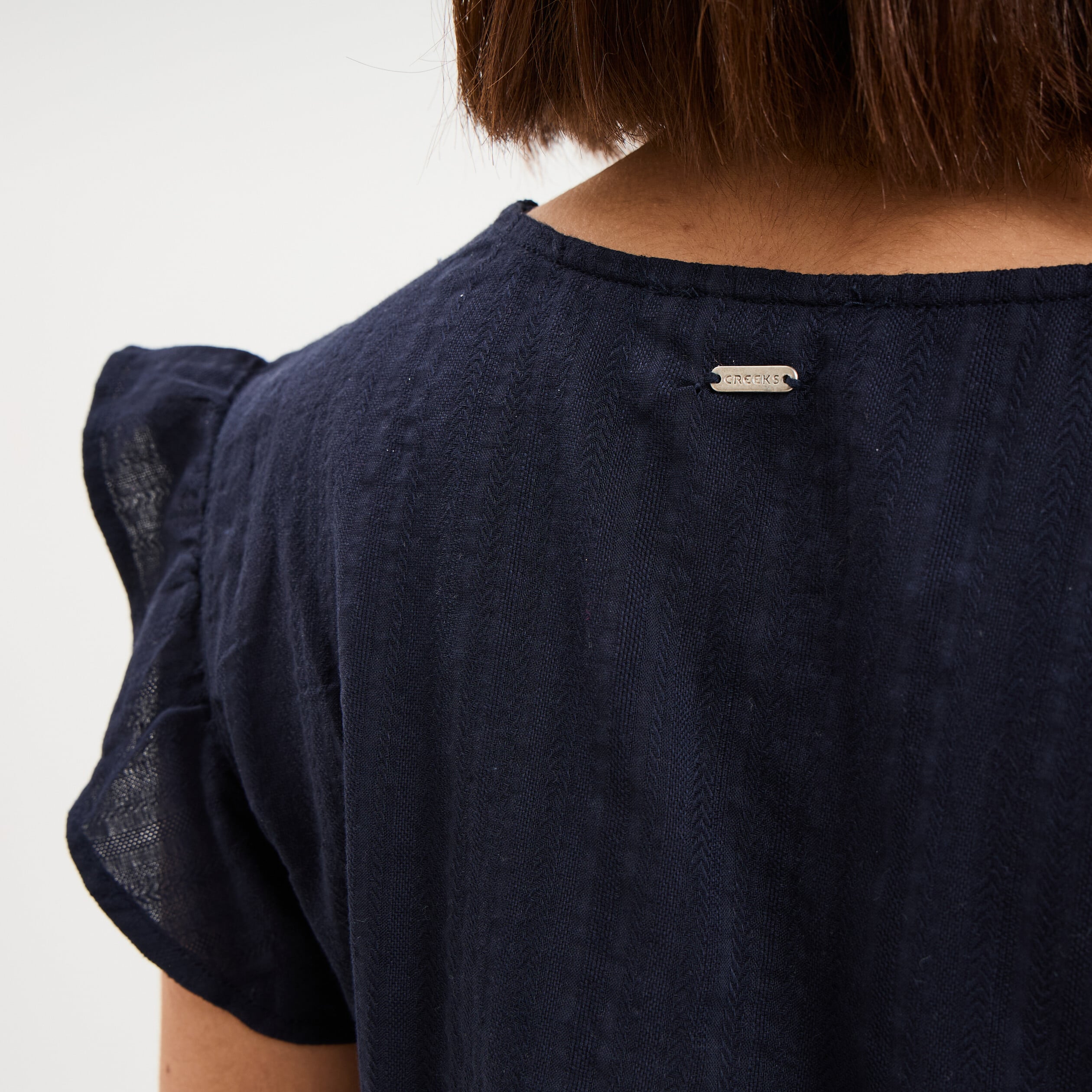 Blouse manches volants col en V coton bleu fonc&eacute; femme