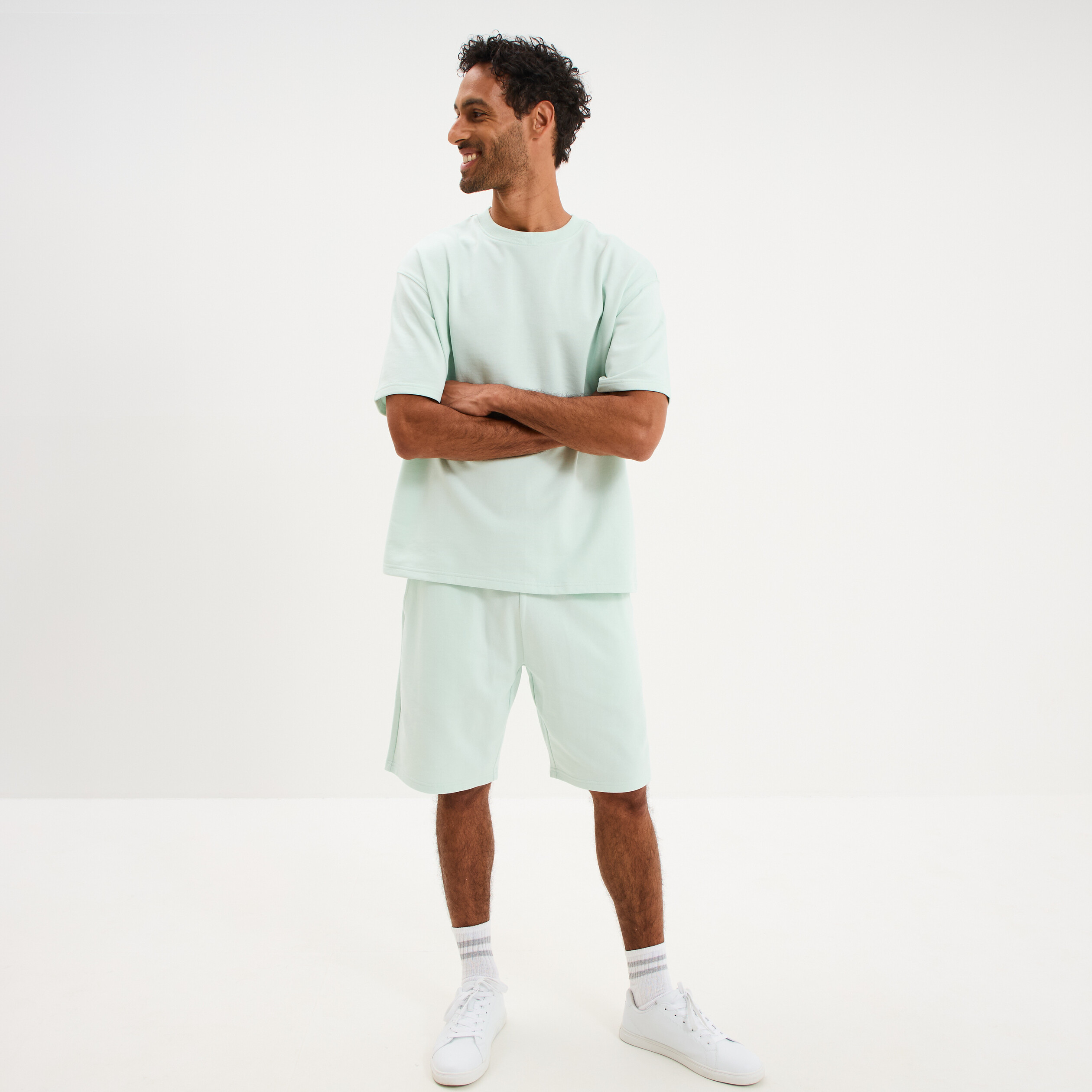 T-shirt col rond droit relax fit vert clair homme