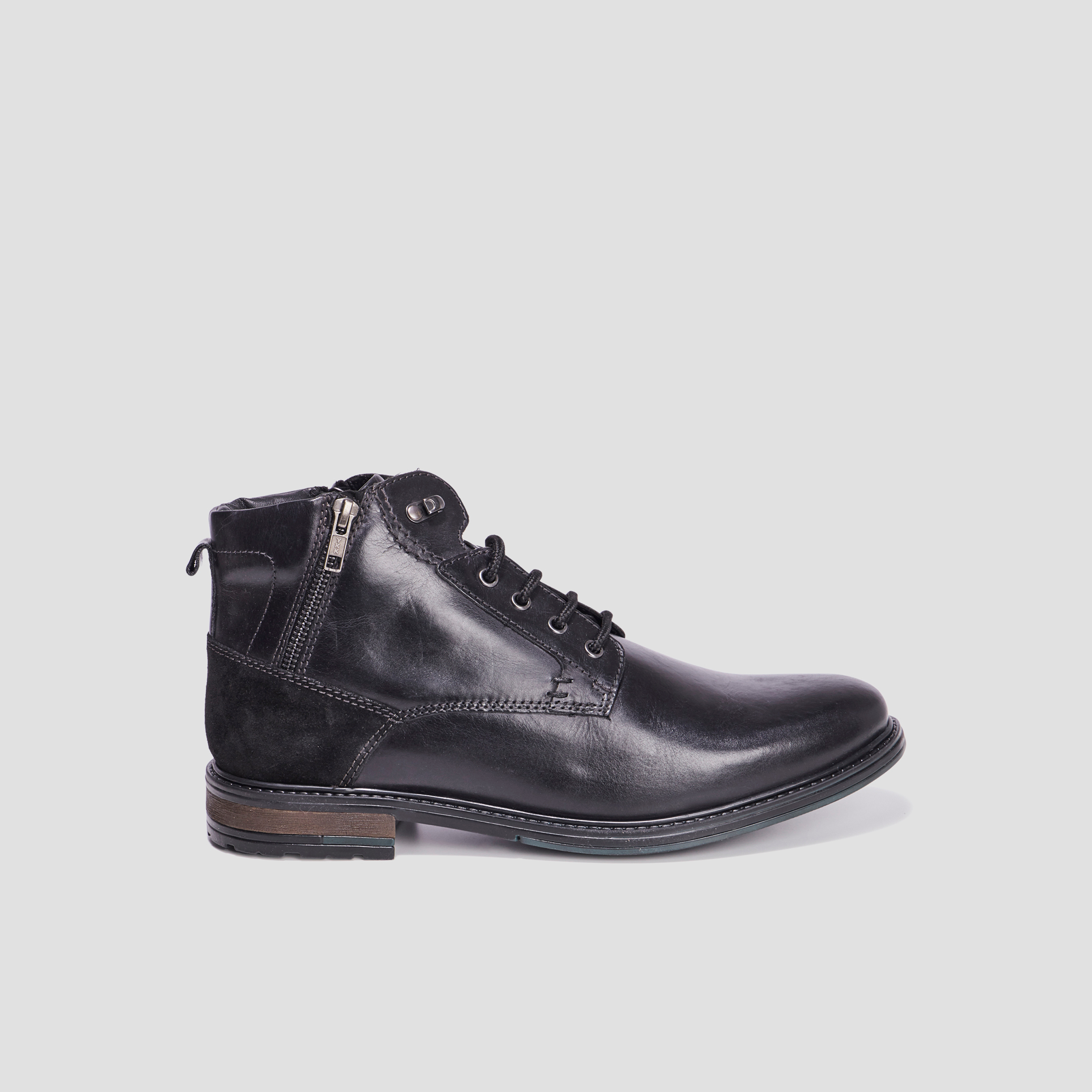 Bottines zipp&eacute;es en cuir noir homme