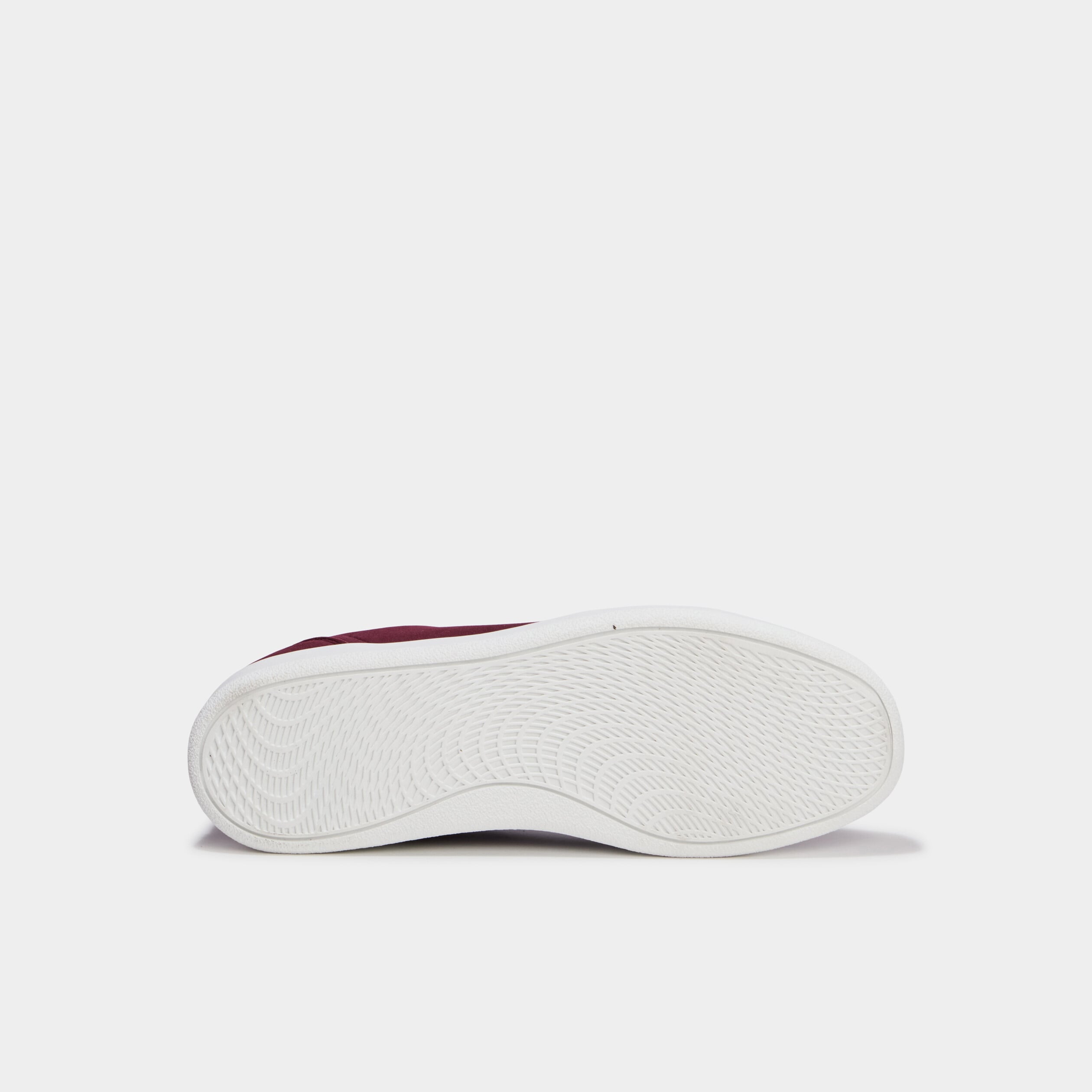 Baskets en su&eacute;dine &agrave; lacets bordeaux femme