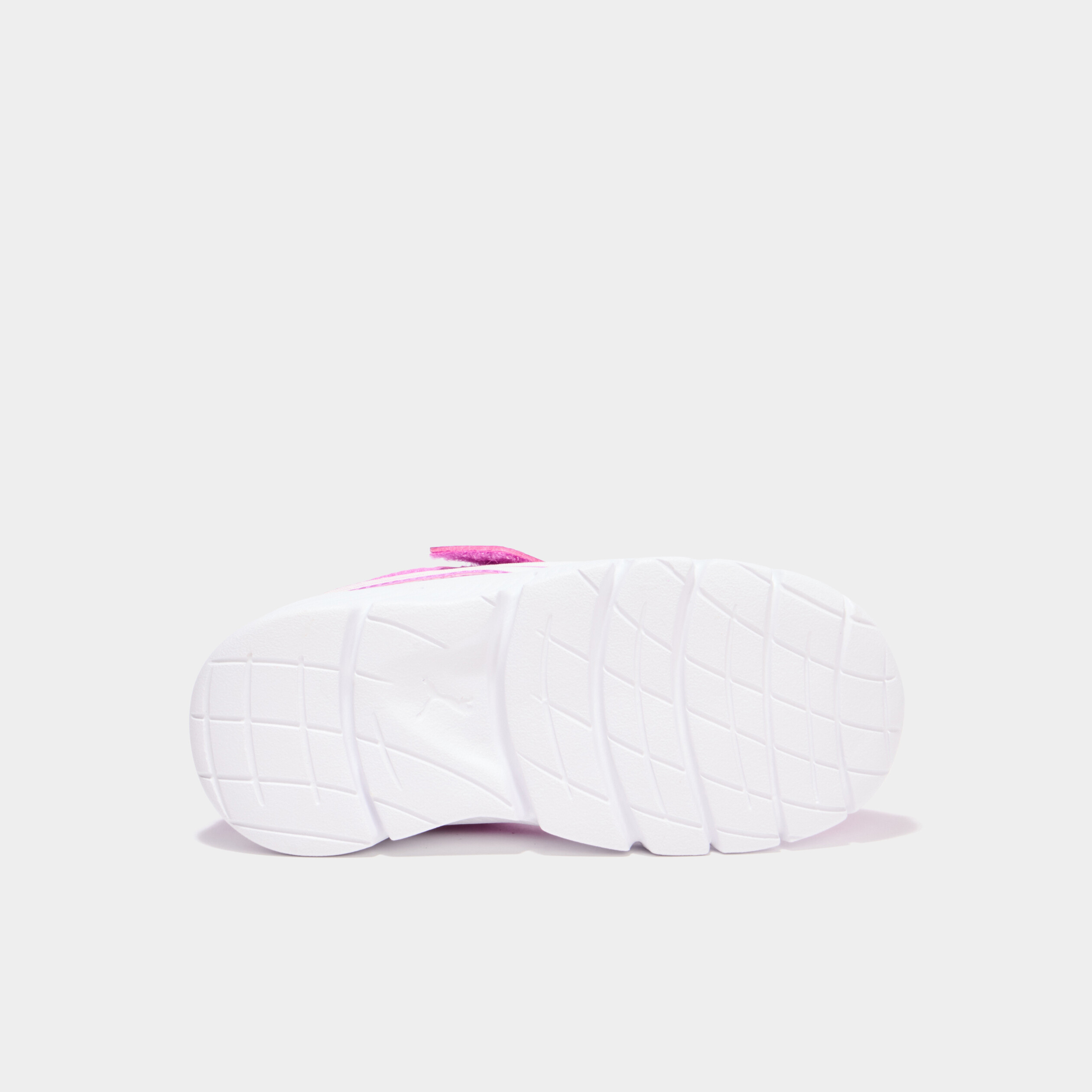 Baskets running scratchs Puma Flexfocus rose framboise fille