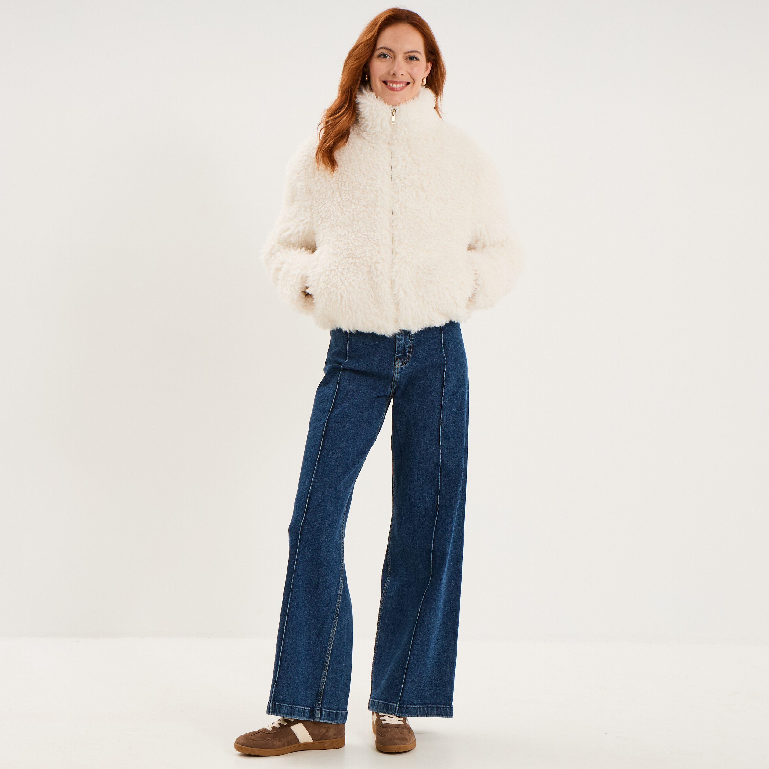 Veste courte fausse fourrure col montant ivoire femme
