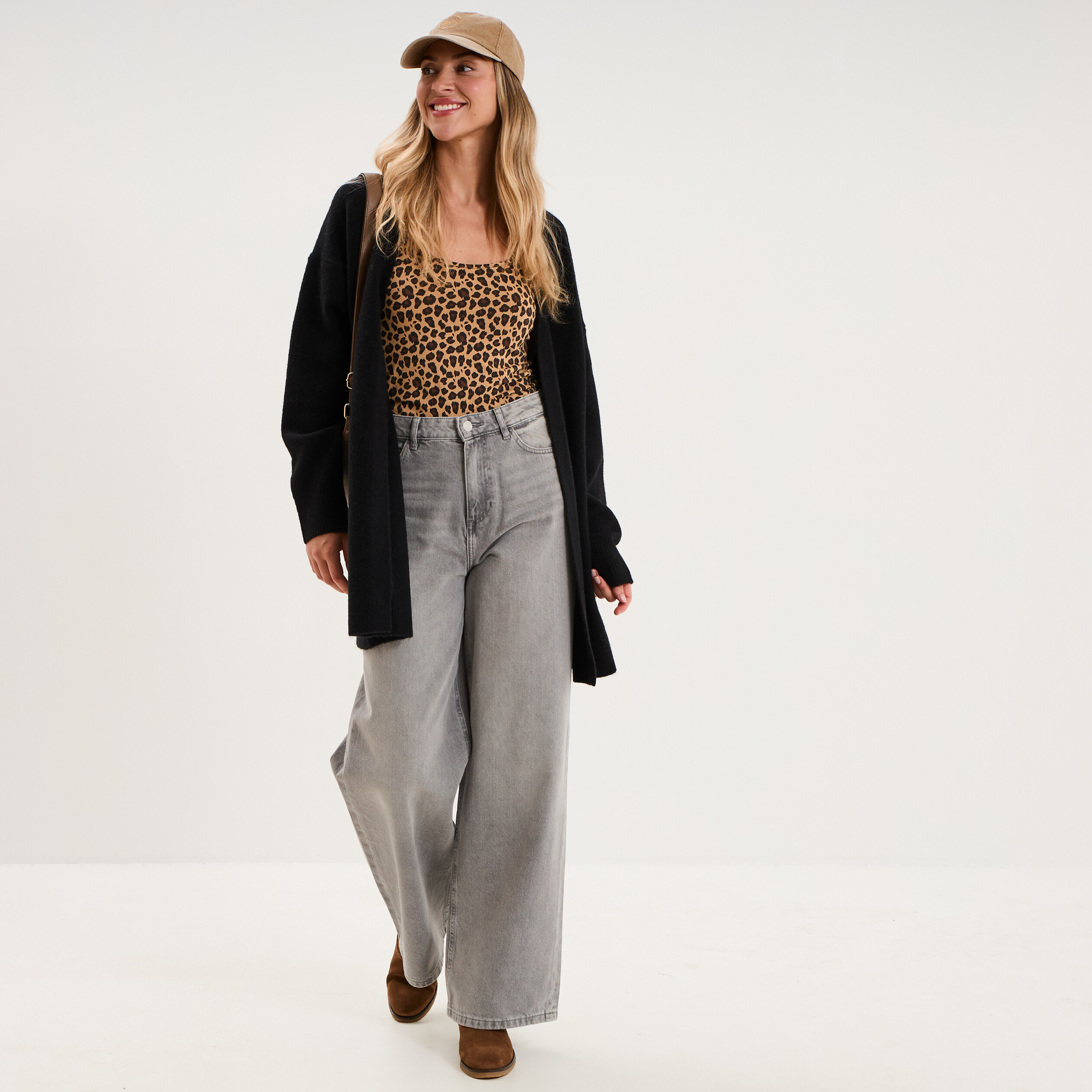Gilet long ample manches longues noir femme