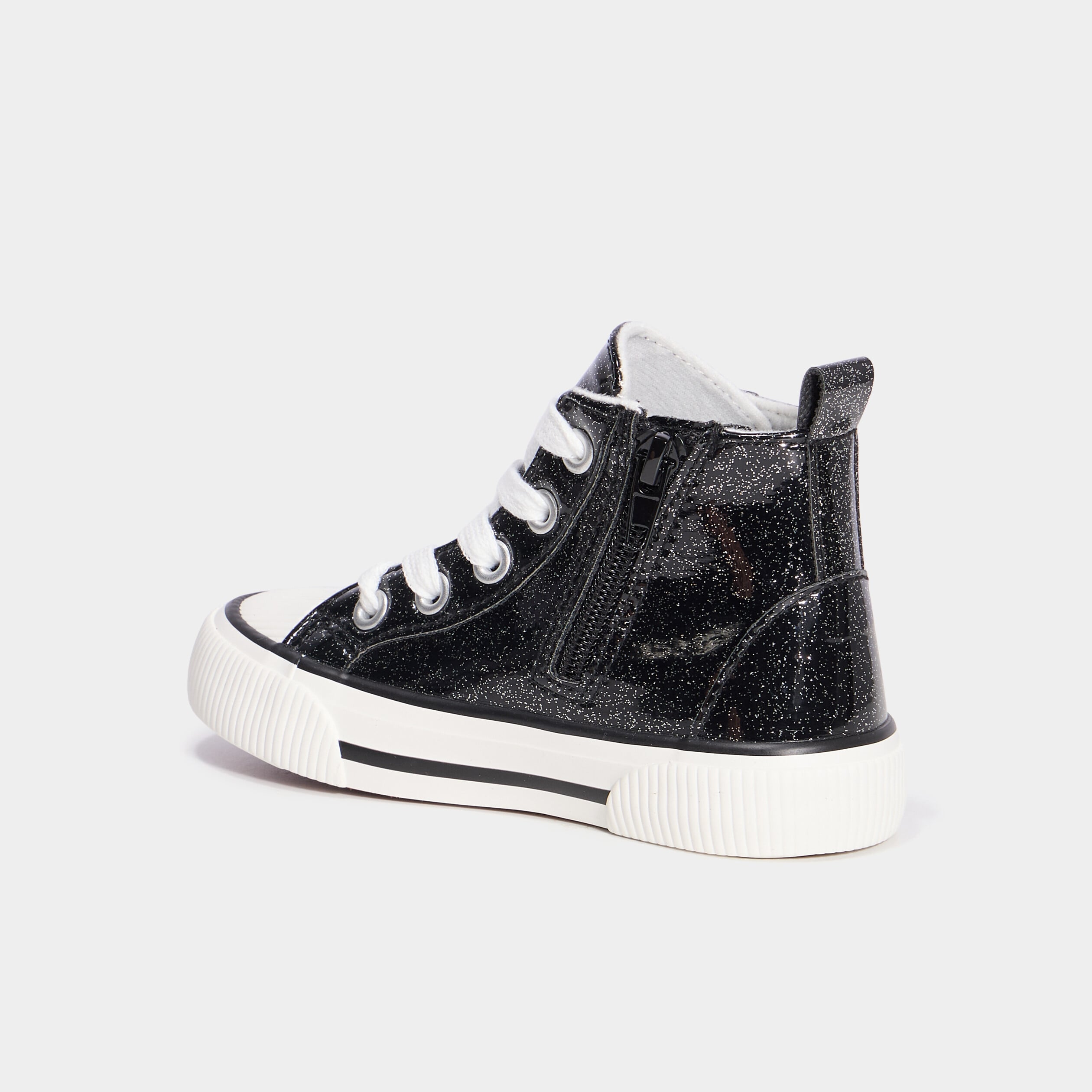 Baskets zipp&eacute;es montantes bout renforc&eacute; noir fille