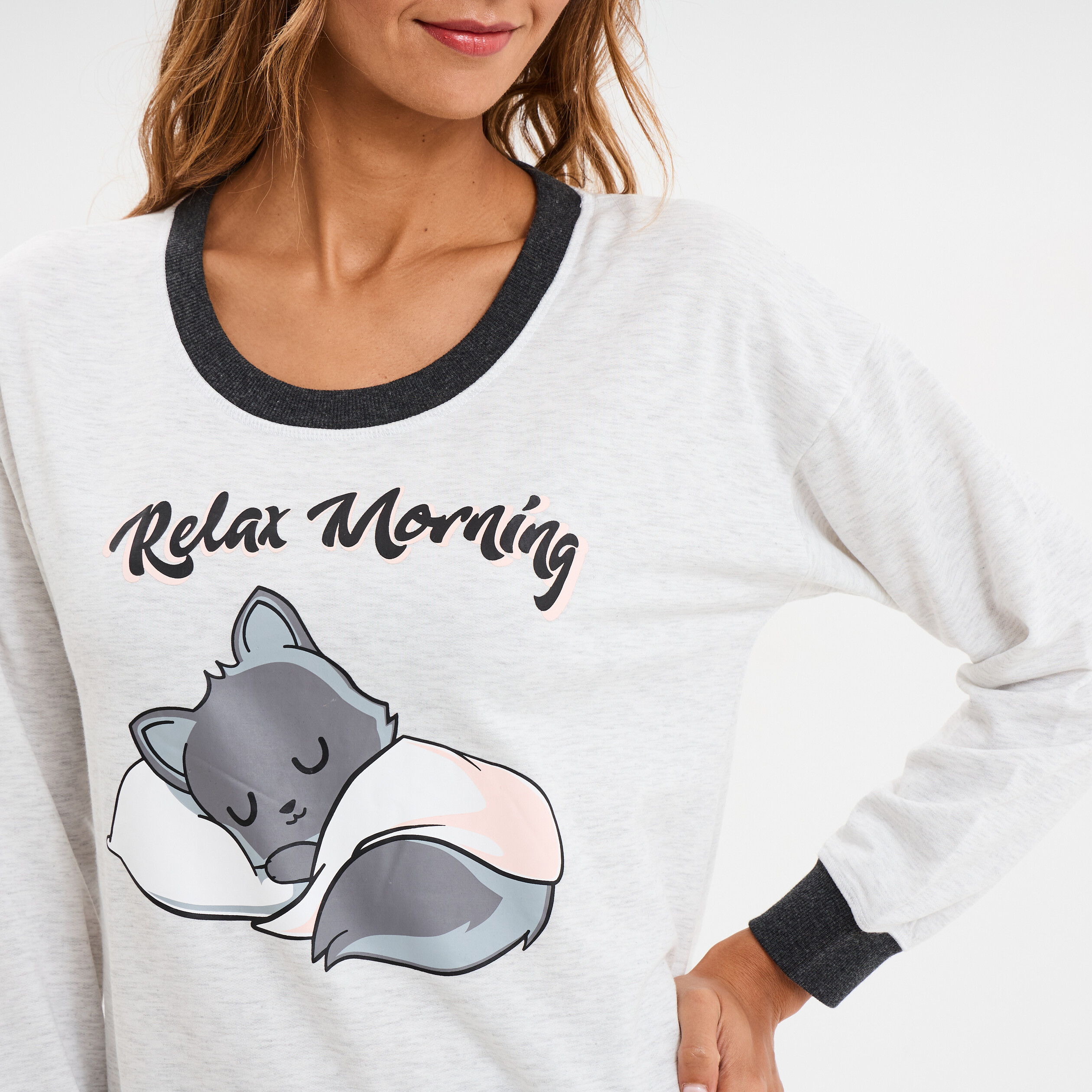 Ensemble pyjama 2 pi&egrave;ces gris clair femme
