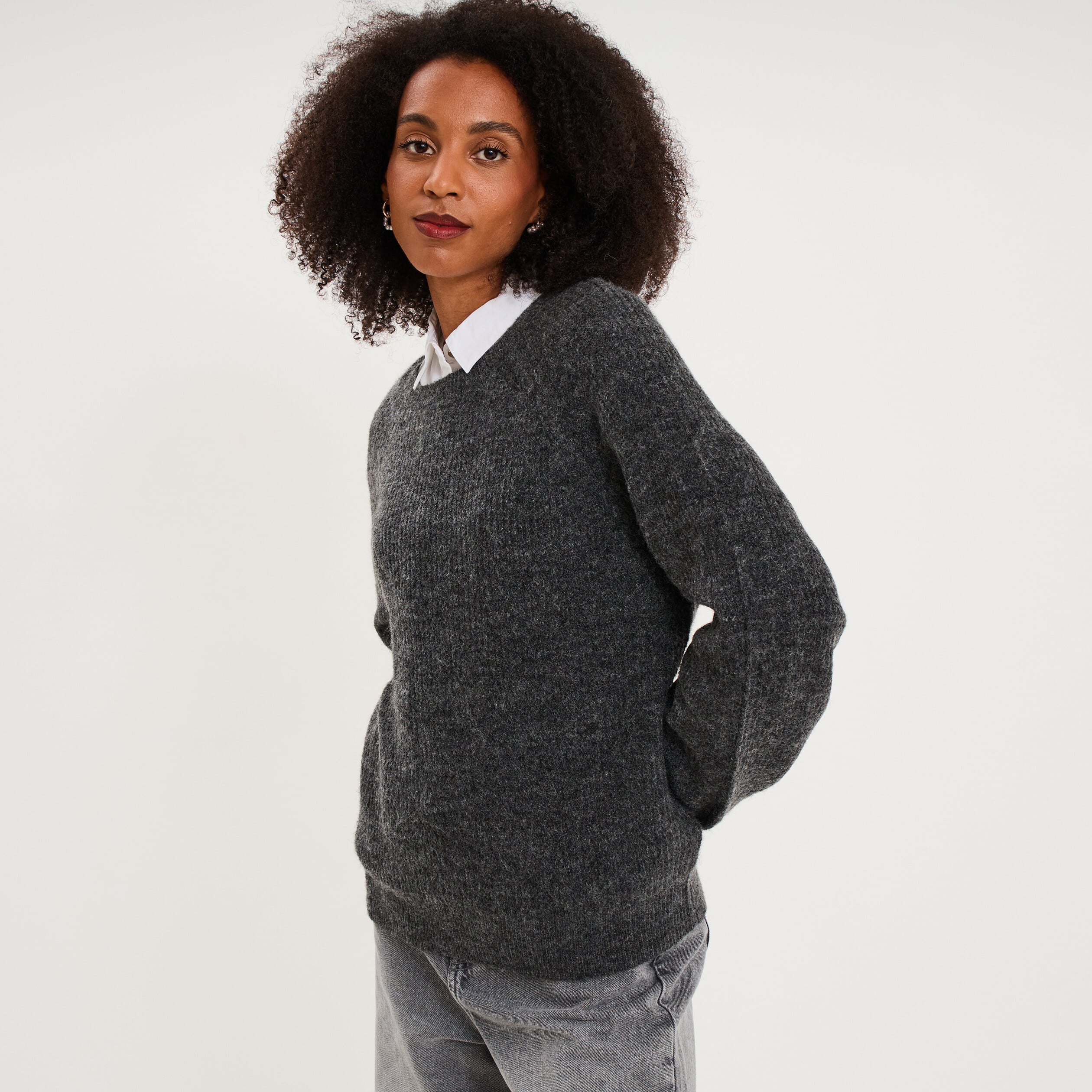 Pull col rond manches longues gris fonc&eacute; femme