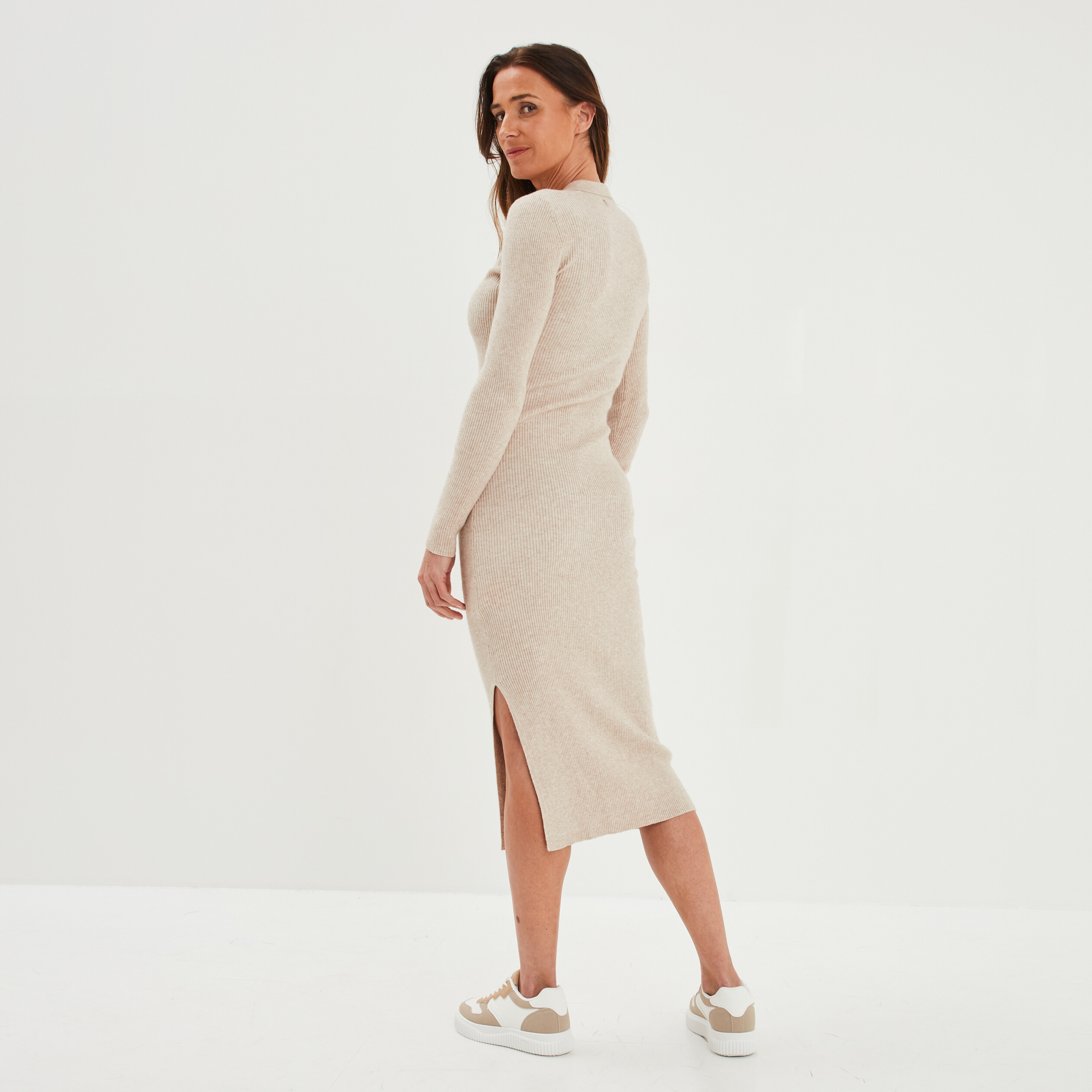 robe pull midi cotelee avec col polo beige femme Robe pull midi côtelée avec col polo beige femme