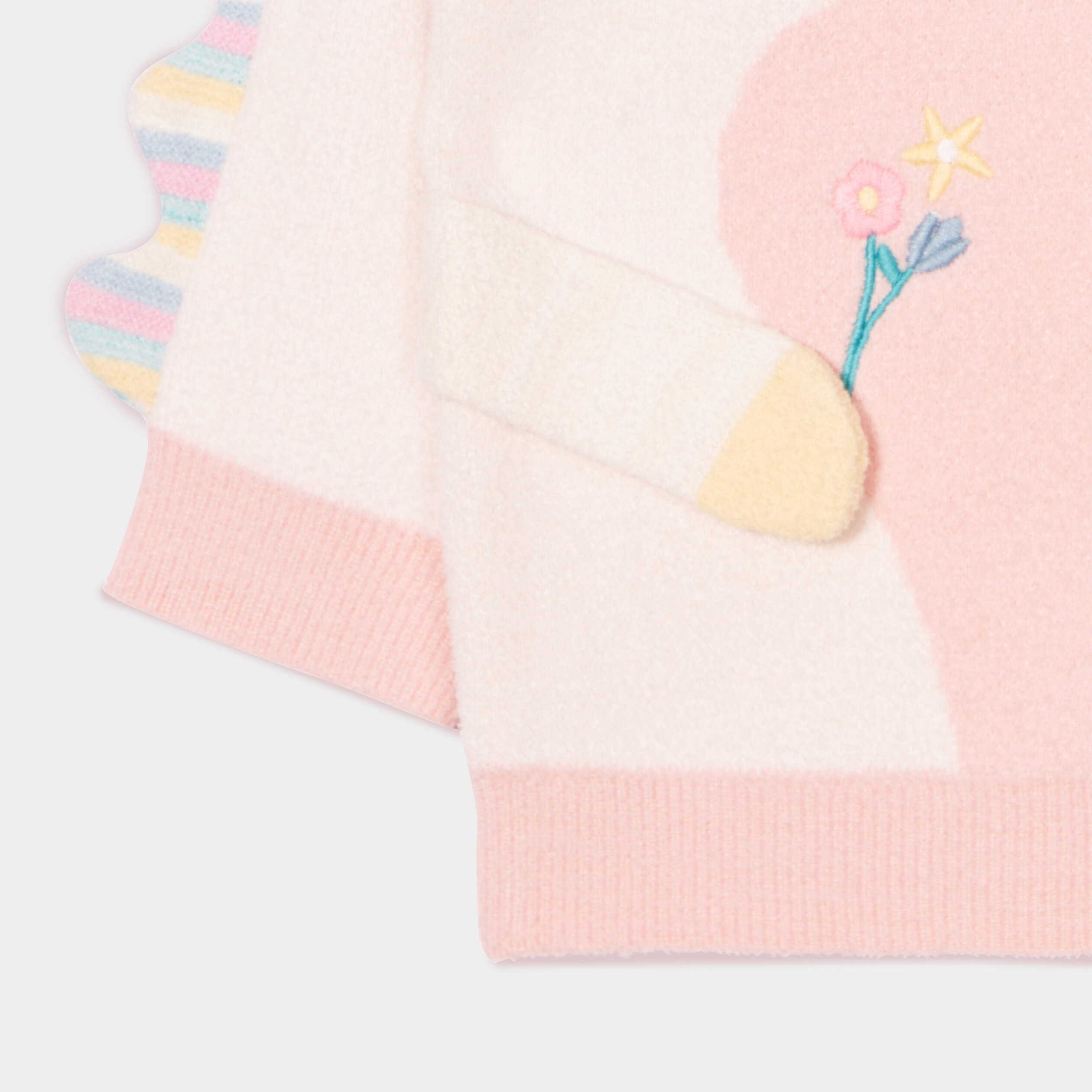Pull fantaisie col rond manches longues rose clair bébé fille