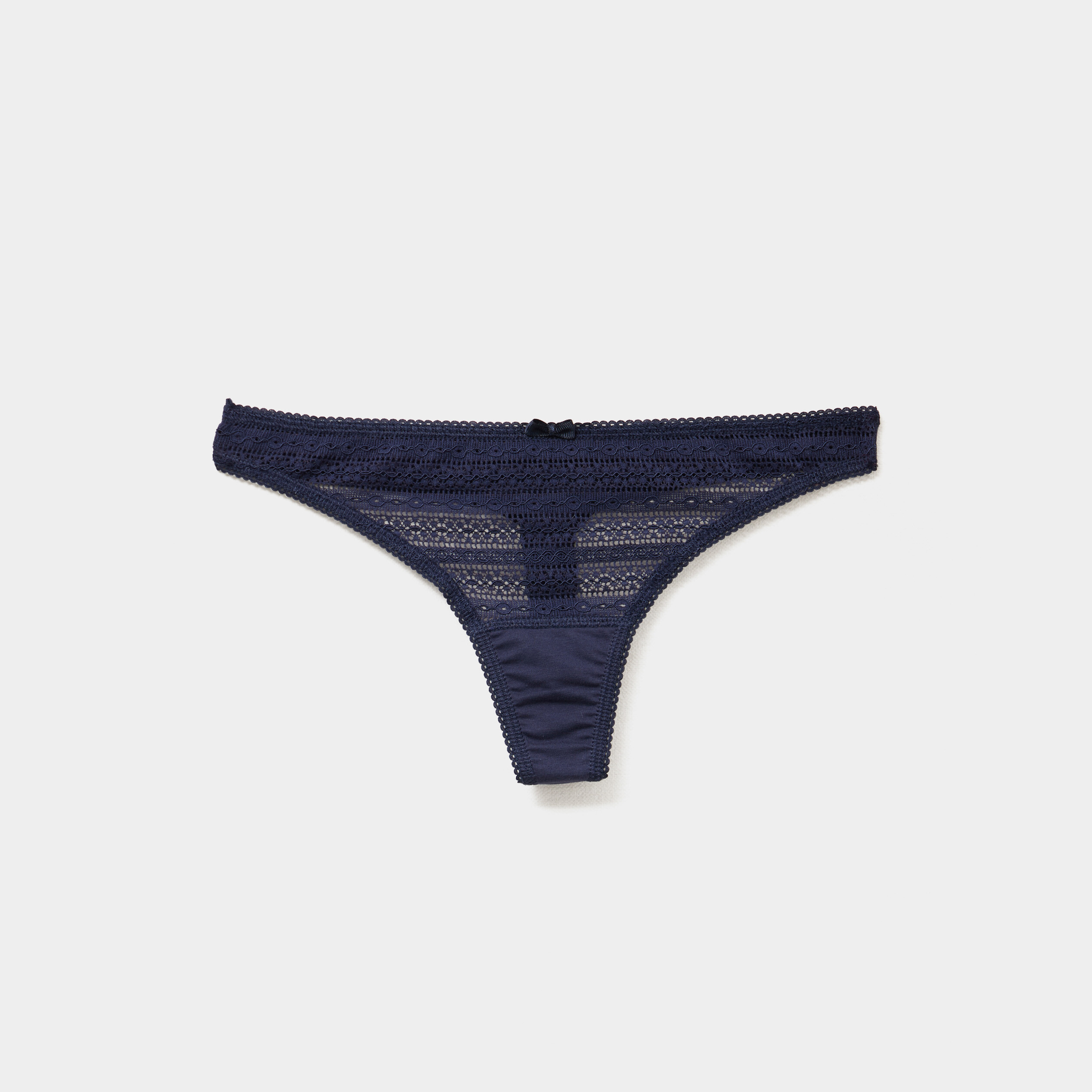 string en dentelle bleu marine femme String en dentelle bleu marine femme