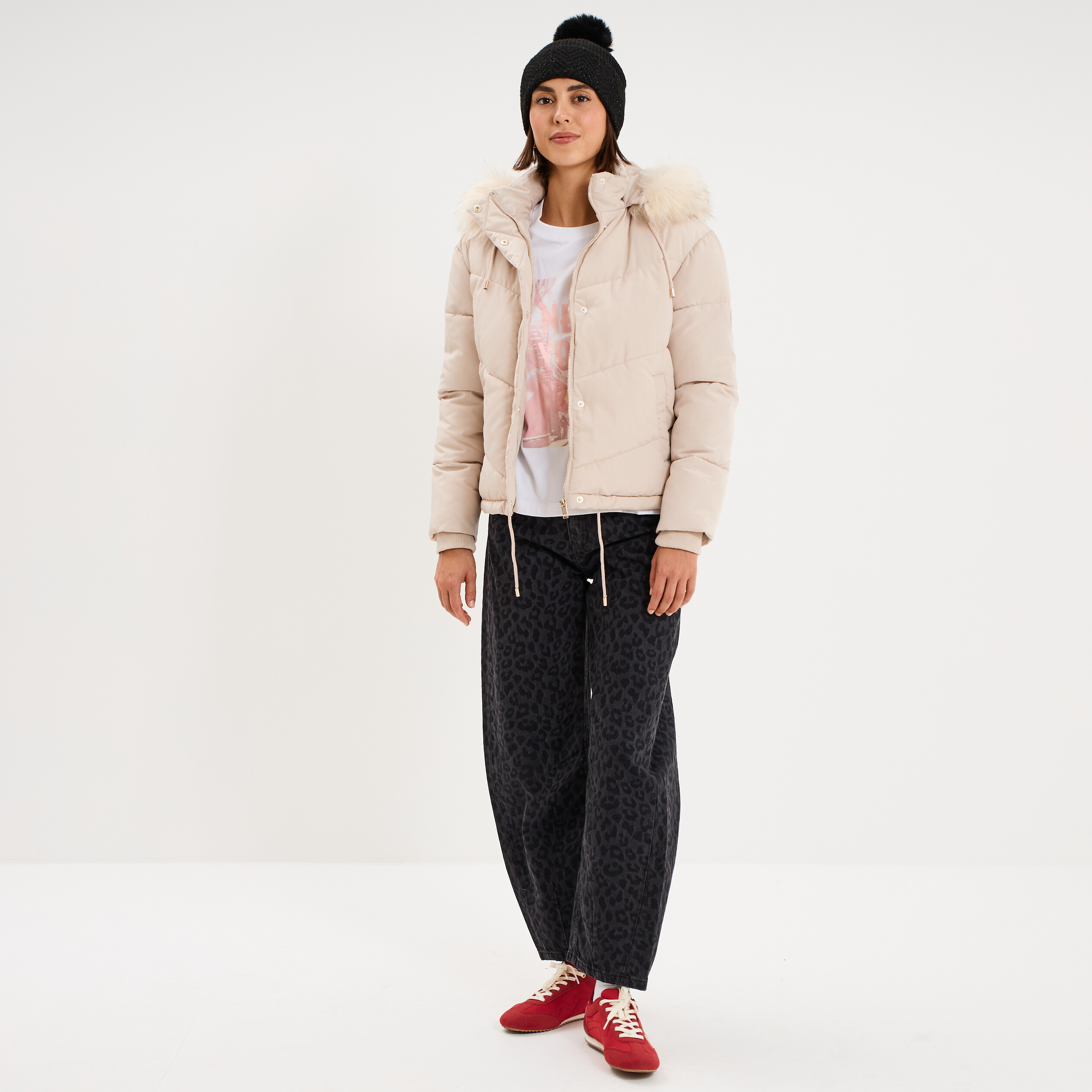 Doudoune doubl&eacute;e capuche fausse fourrure beige femme