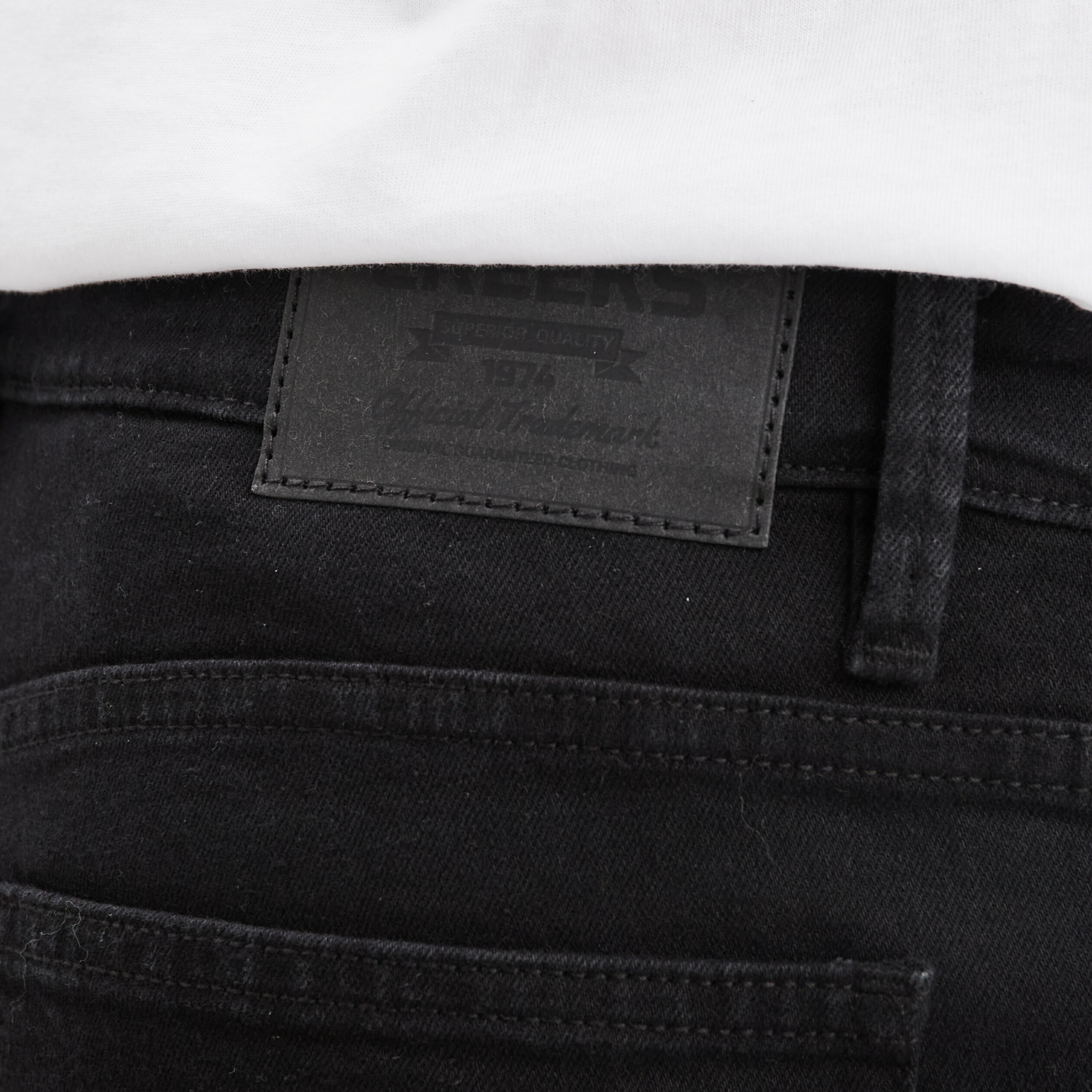 jeans regular 5 poches creeks denim noir homme Jeans regular 5 poches Creeks denim noir homme