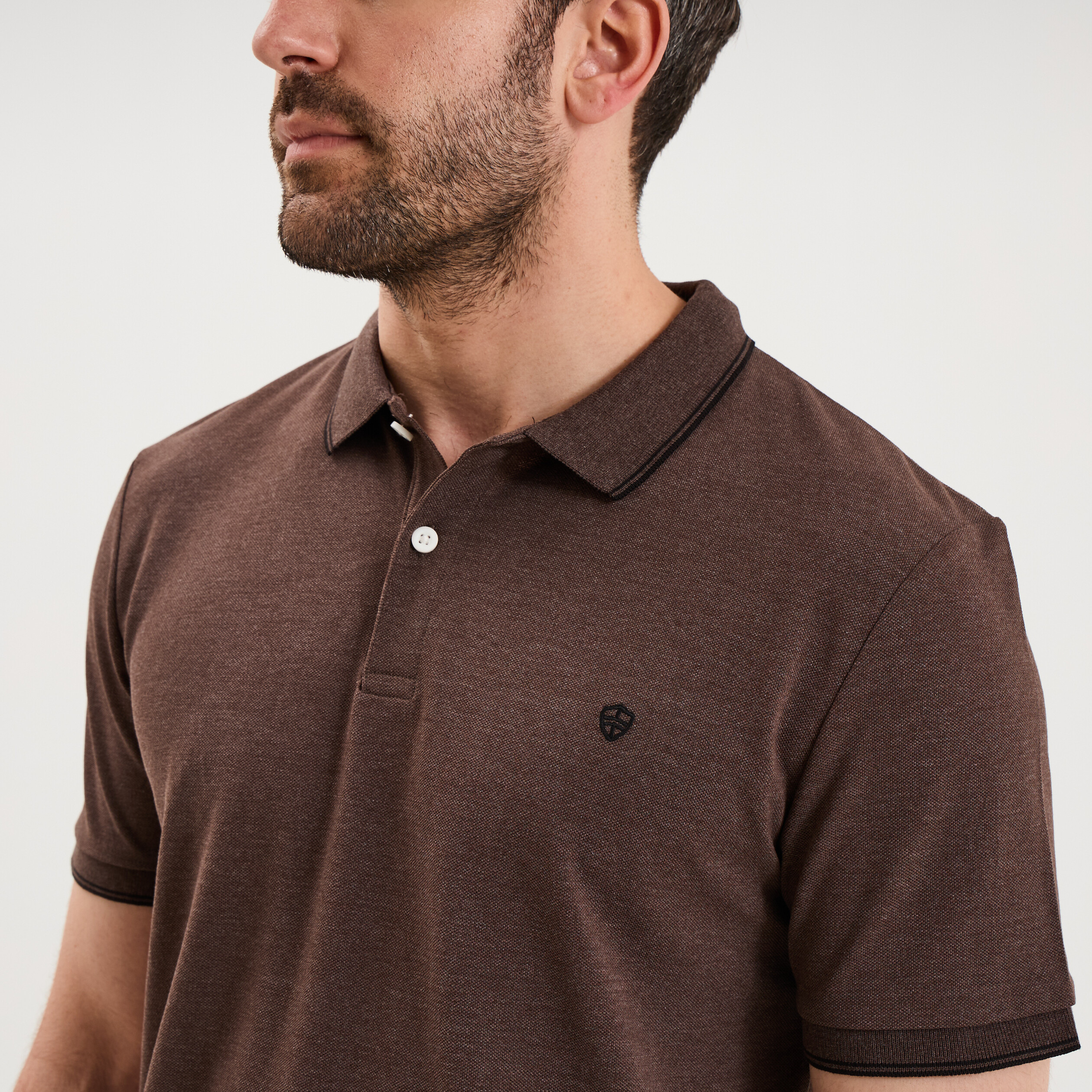 Polo piqu&eacute; coton manches courtes marron chocolat homme