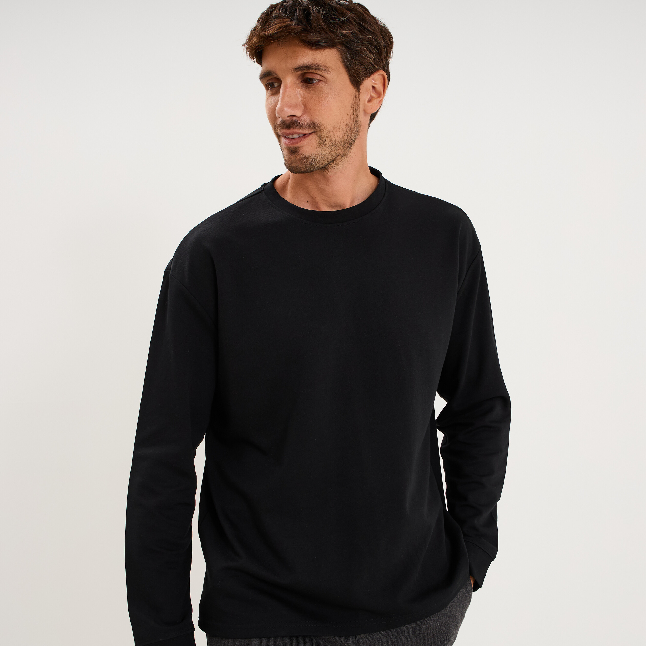 T-shirt col rond manches longues noir homme