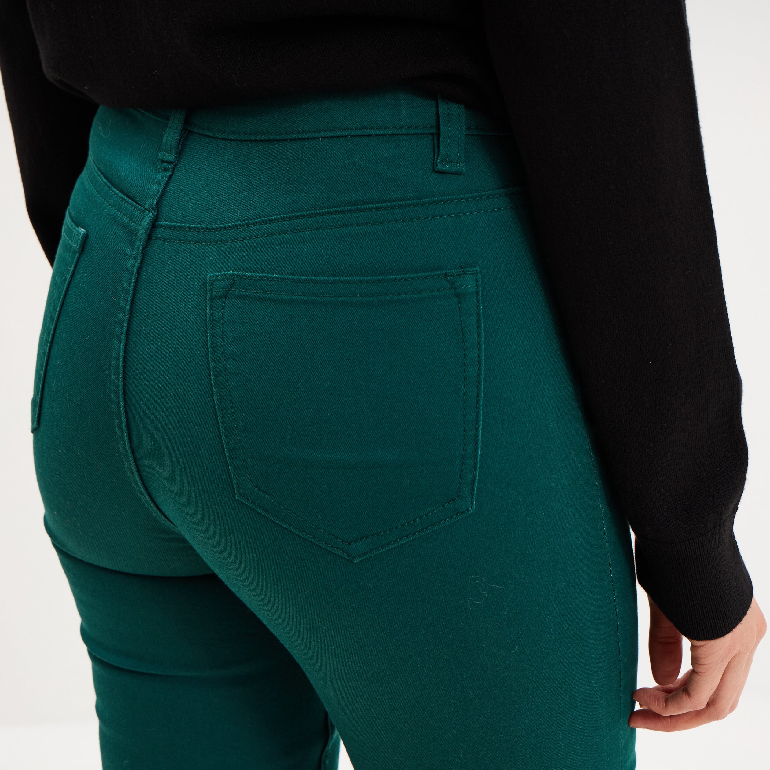 Pantalon slim stretch vert fonc&eacute; femme