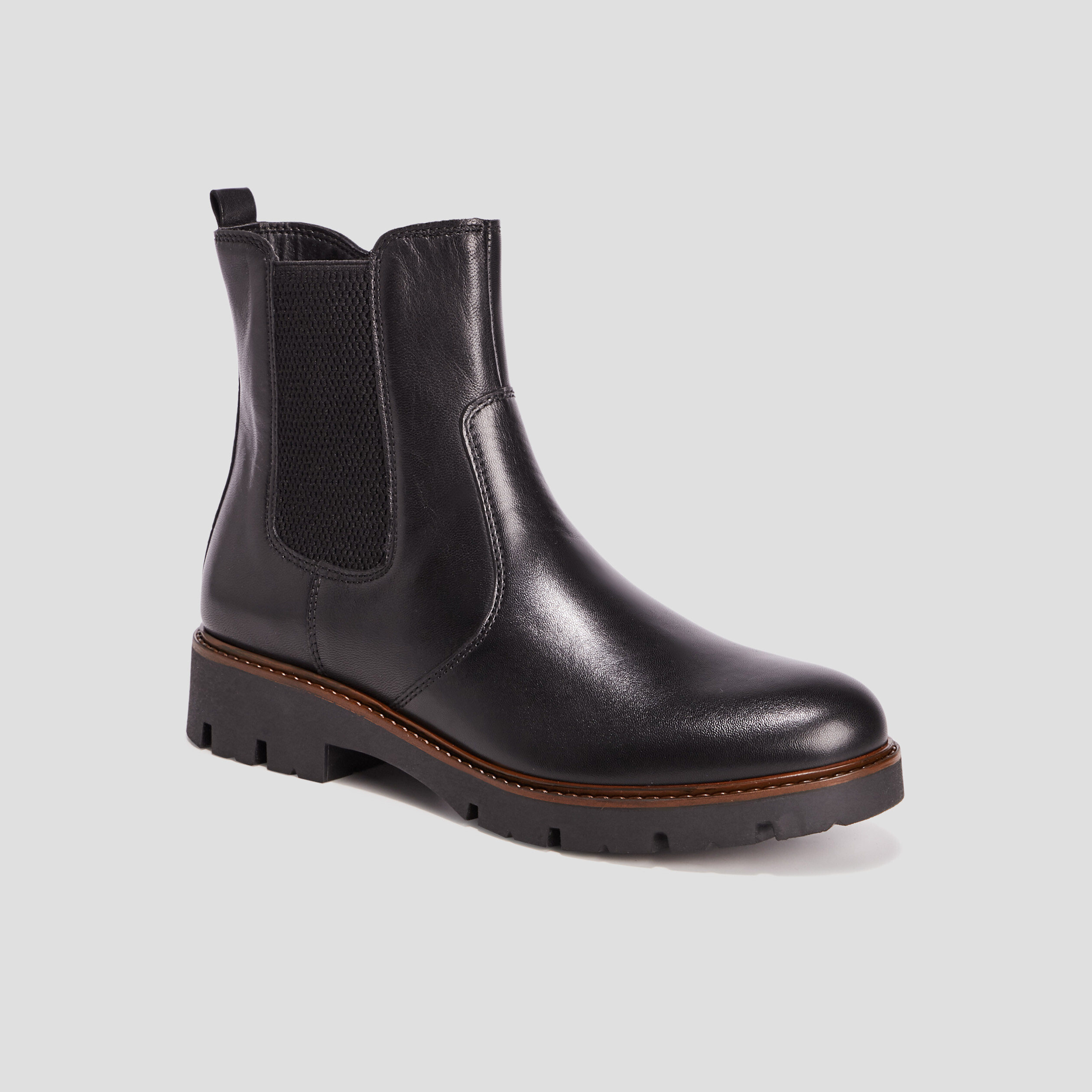 bottines chelsea crantees en cuir noir fille Bottines chelsea crantées en cuir noir fille