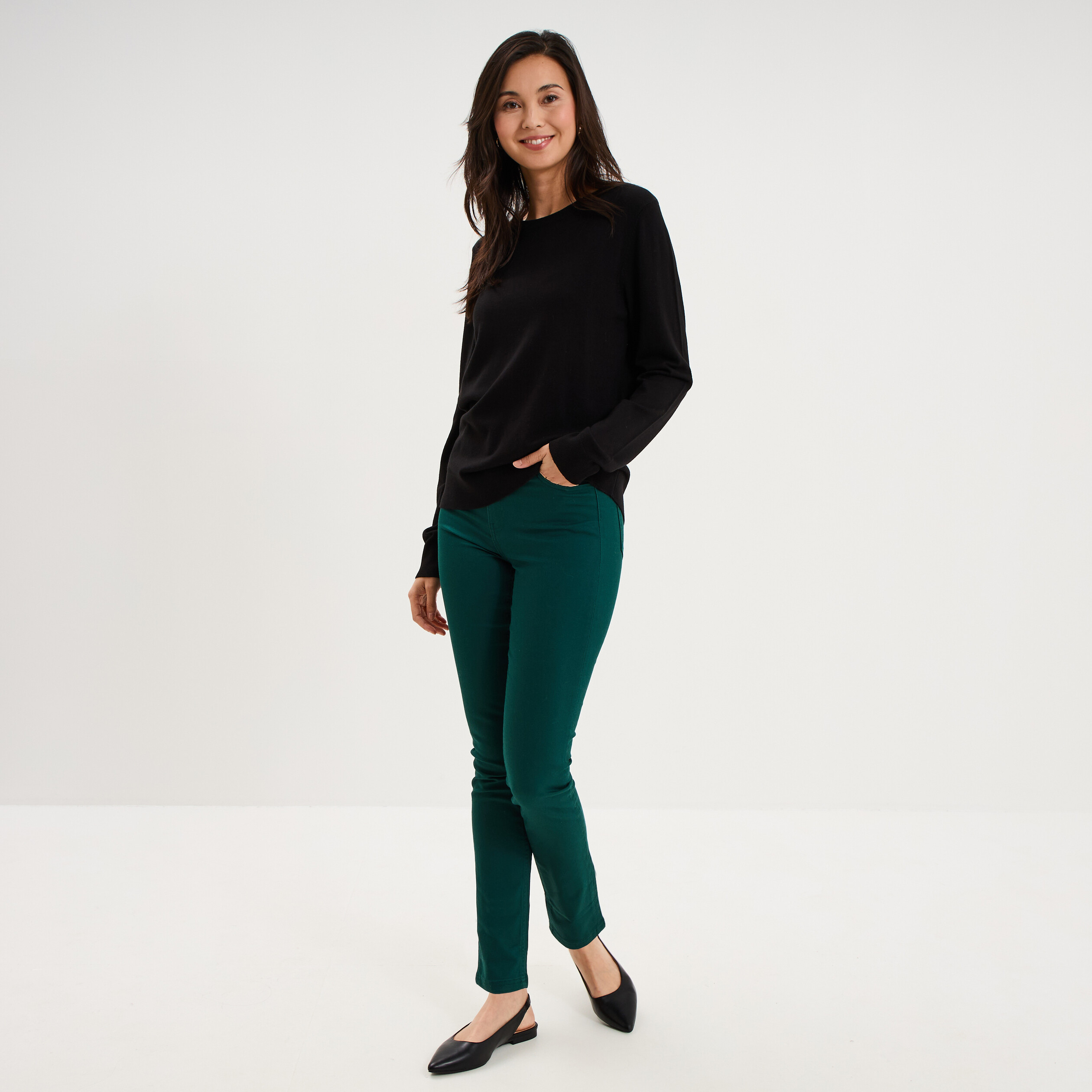 Pantalon slim stretch vert fonc&eacute; femme