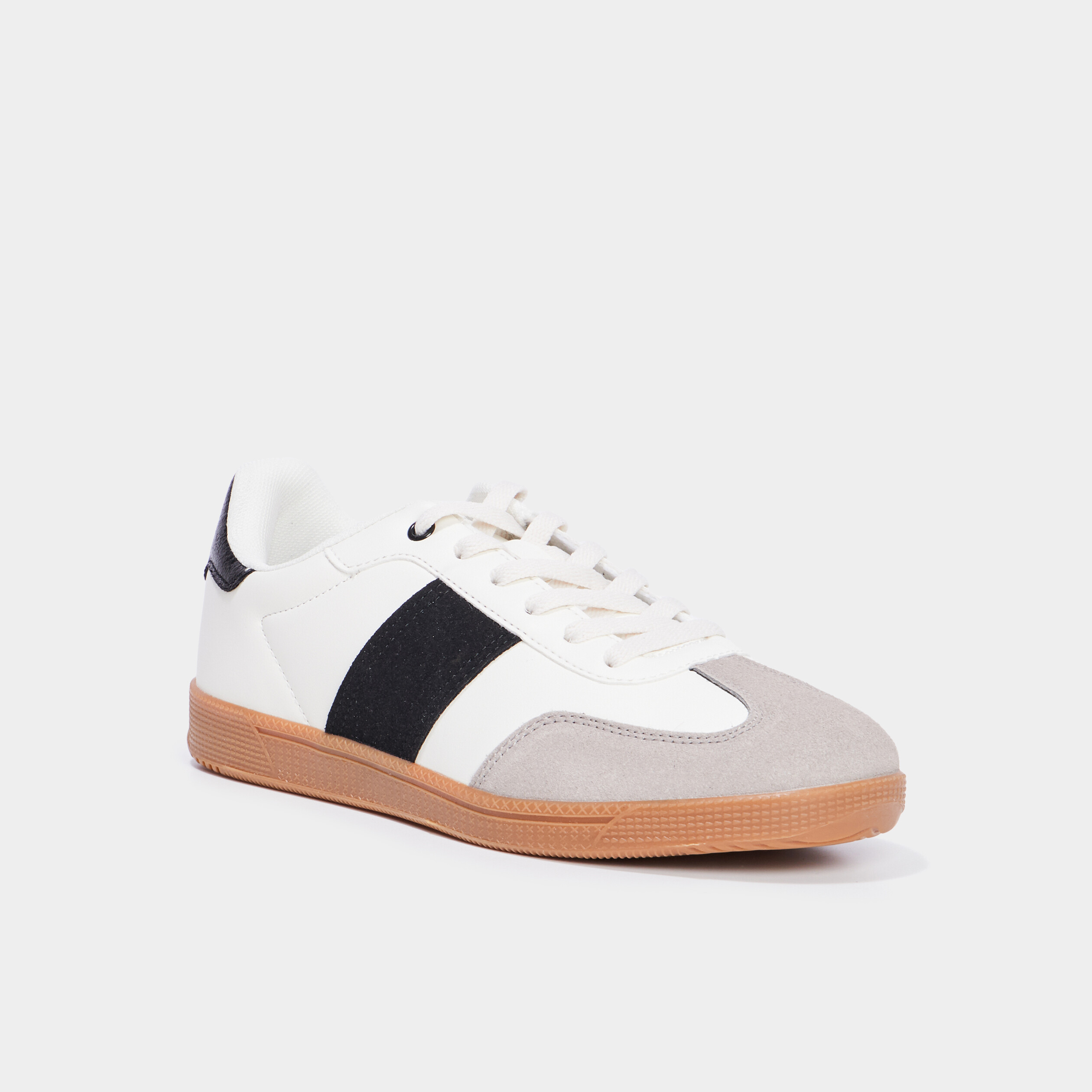 tennis basses a lacets creeks noir femme Tennis basses à lacets Creeks noir femme