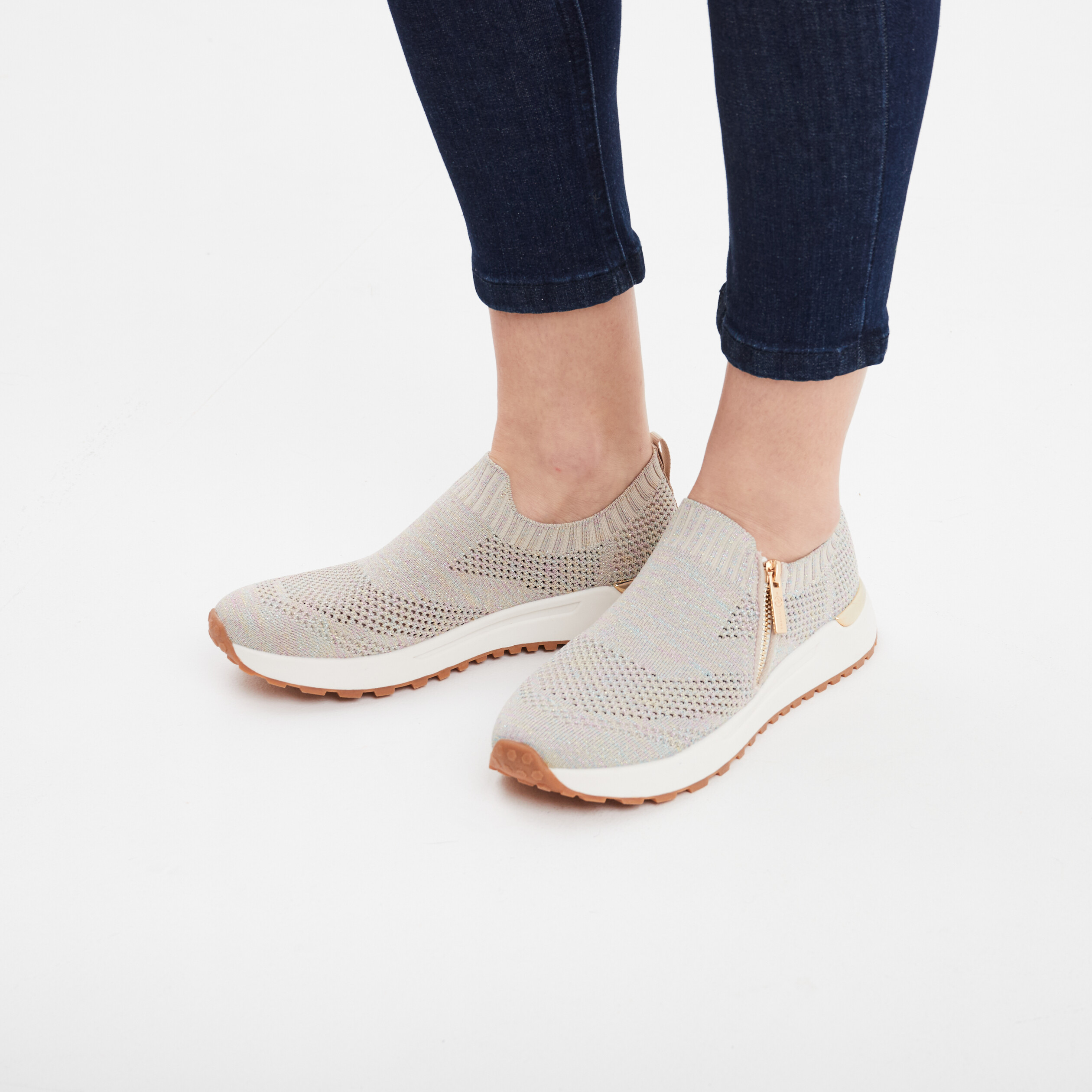 Baskets running a paillettes Mosquitos sable femme