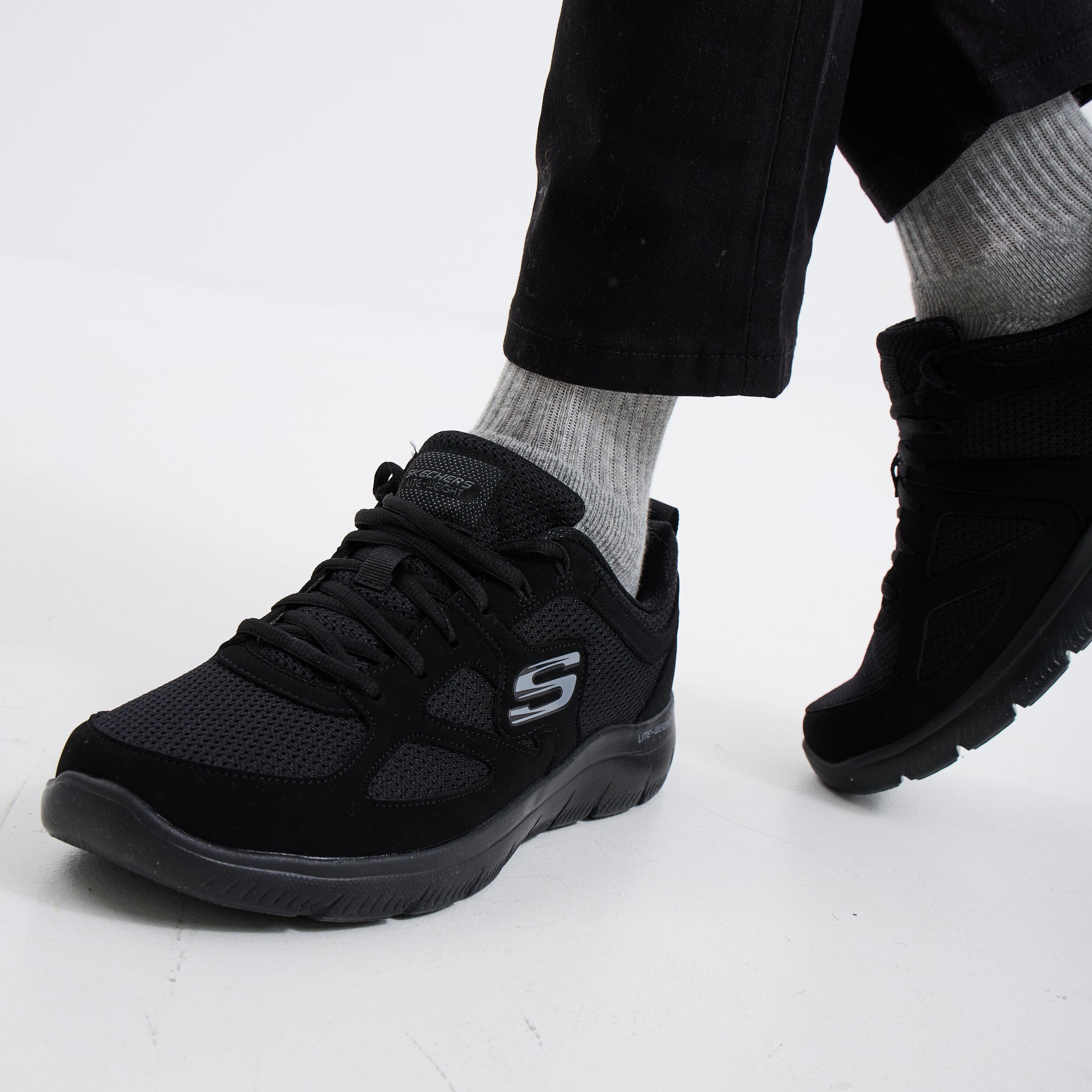 Baskets running Skechers Summits noir homme