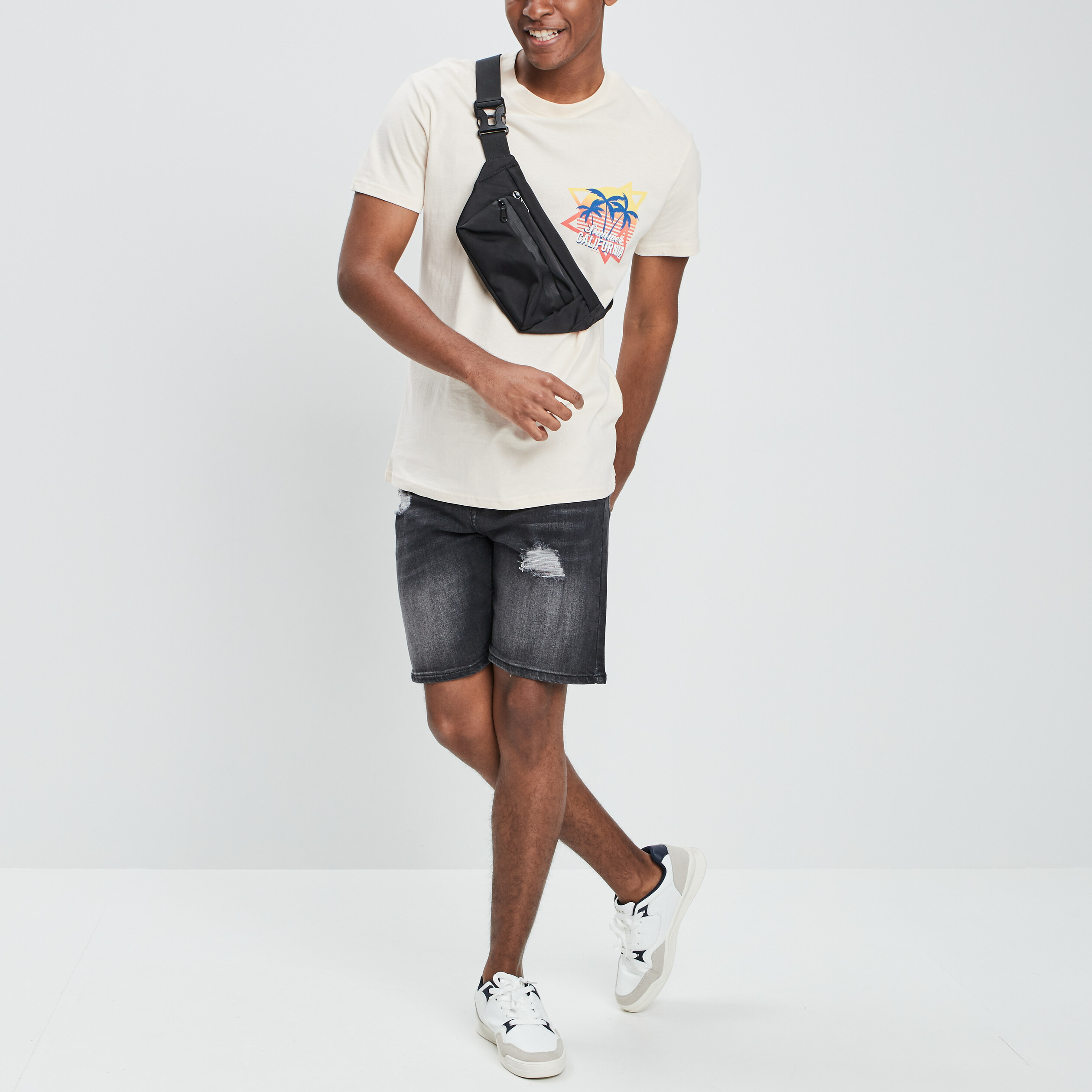 Short regular en jean denim noir homme