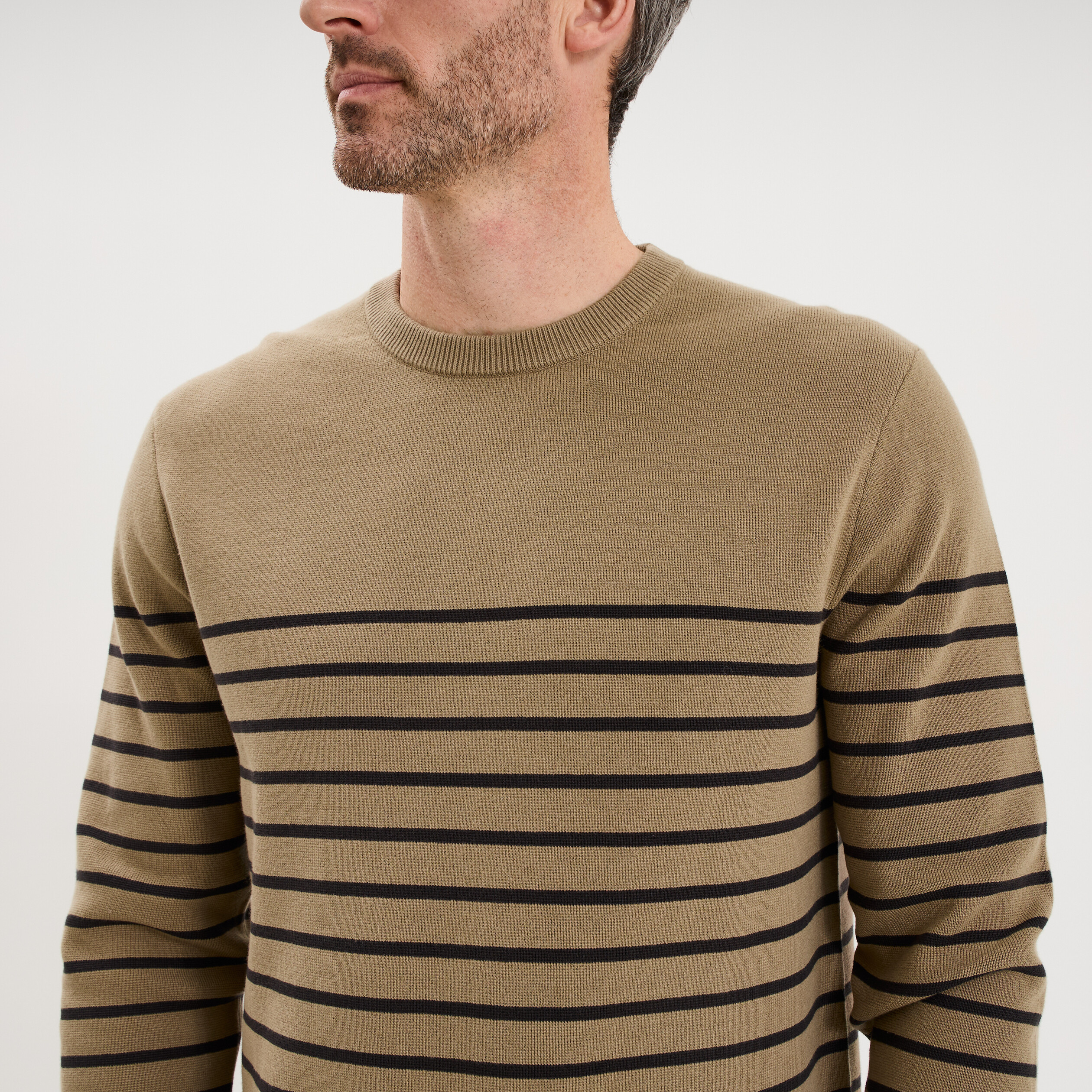 Pull col rond manches longues taupe homme