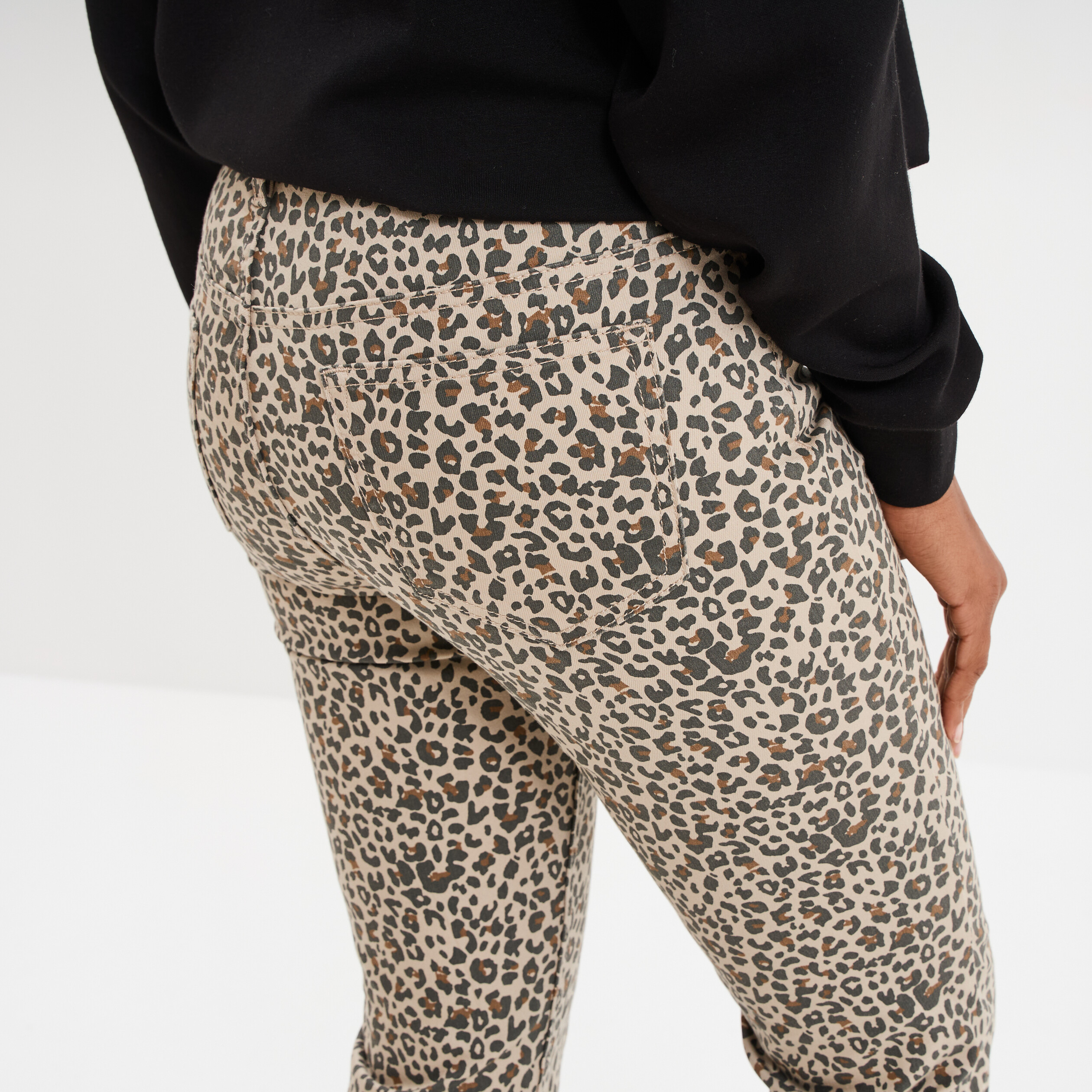 pantalon slim en coton elasthanne creme femme Pantalon slim en coton elasthanne creme femme