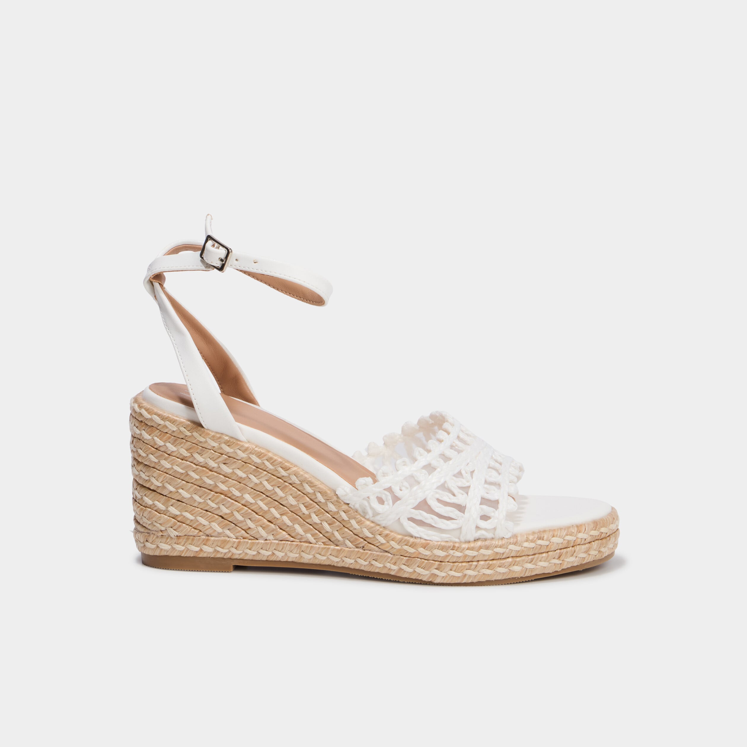Sandales compens&eacute;es avec d&eacute;tails tress&eacute;s blanc femme