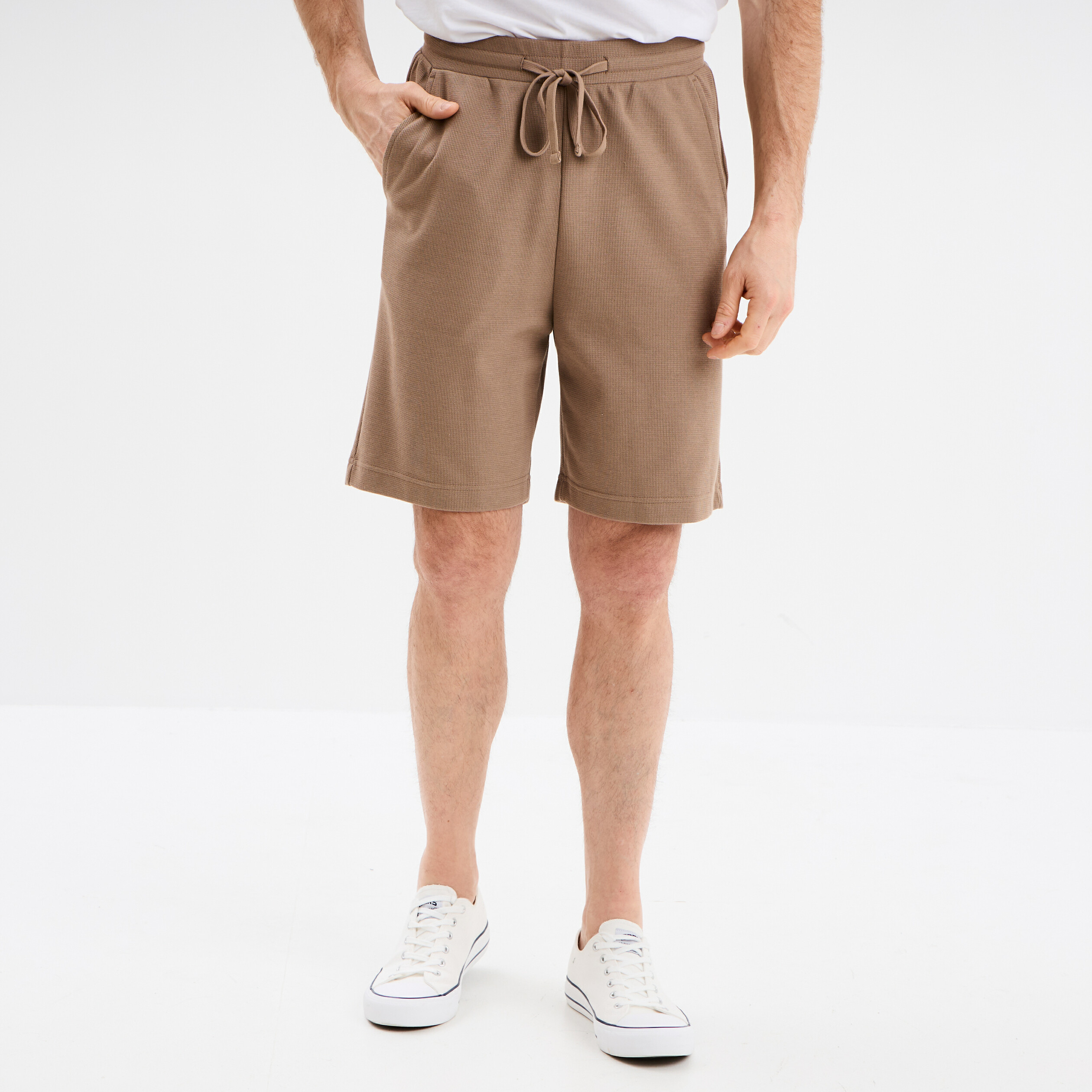bermuda droit effet reliefe taupe homme Bermuda droit effet reliéfé taupe homme
